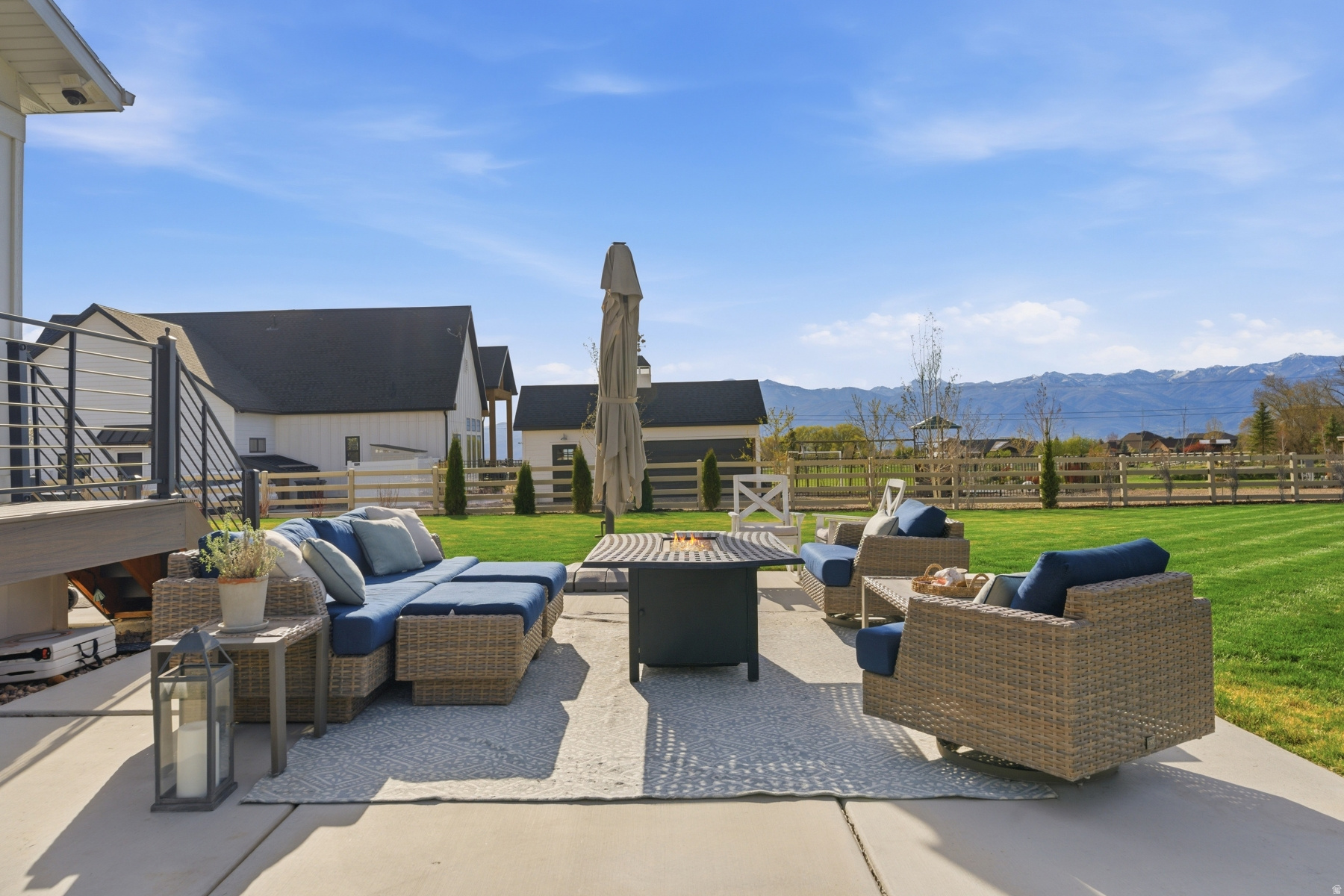 main property photo 93