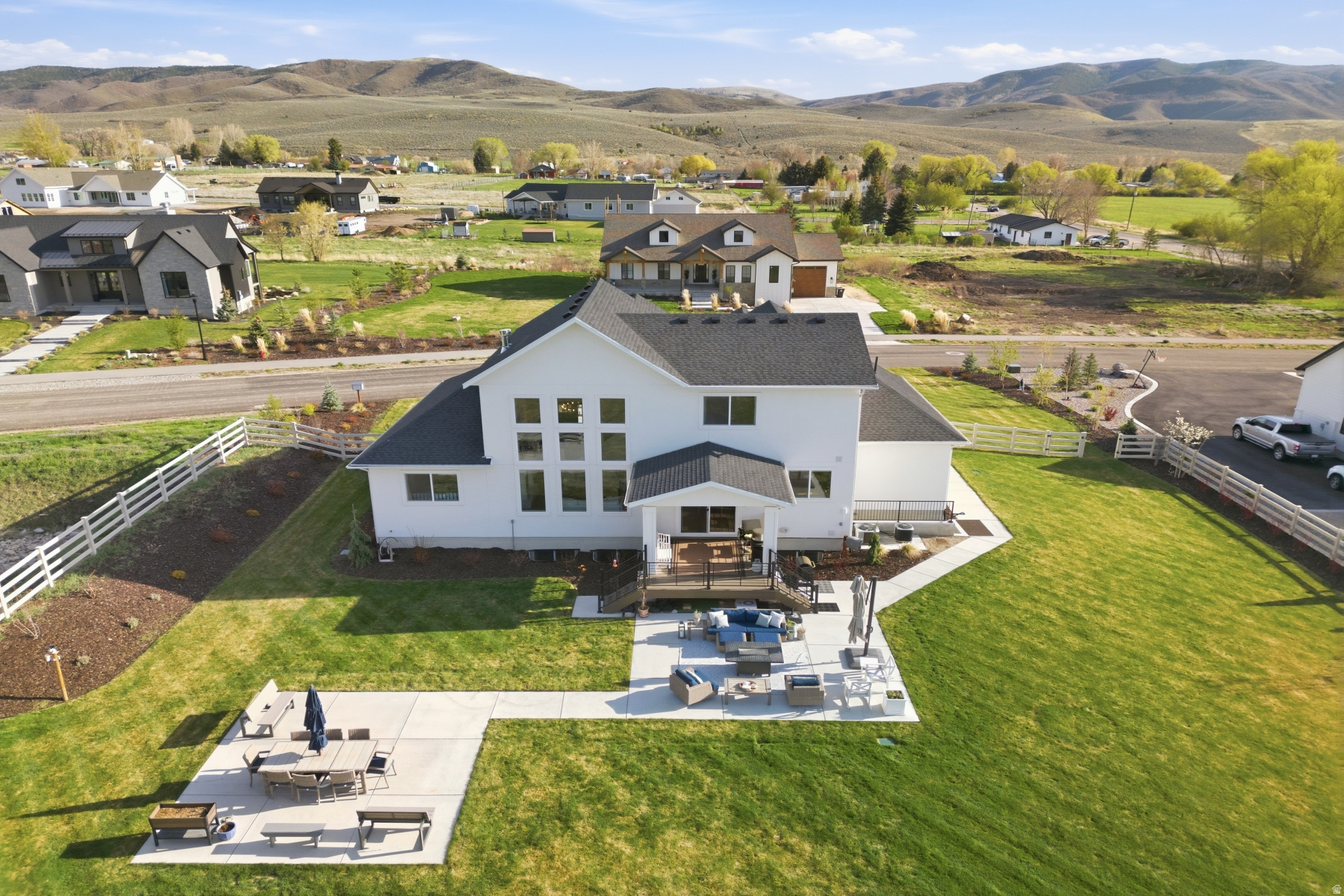 main property photo 94