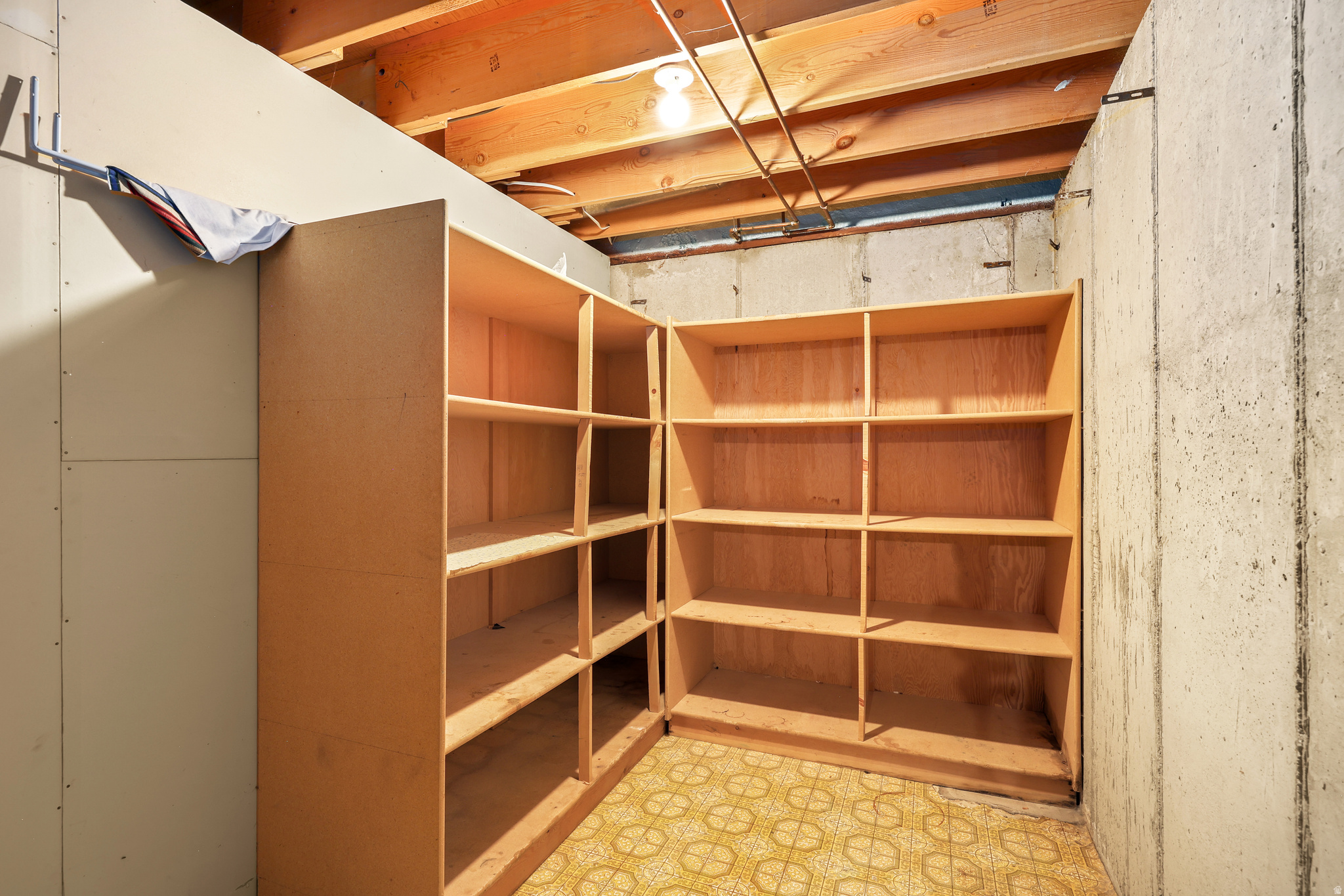 main property photo 37