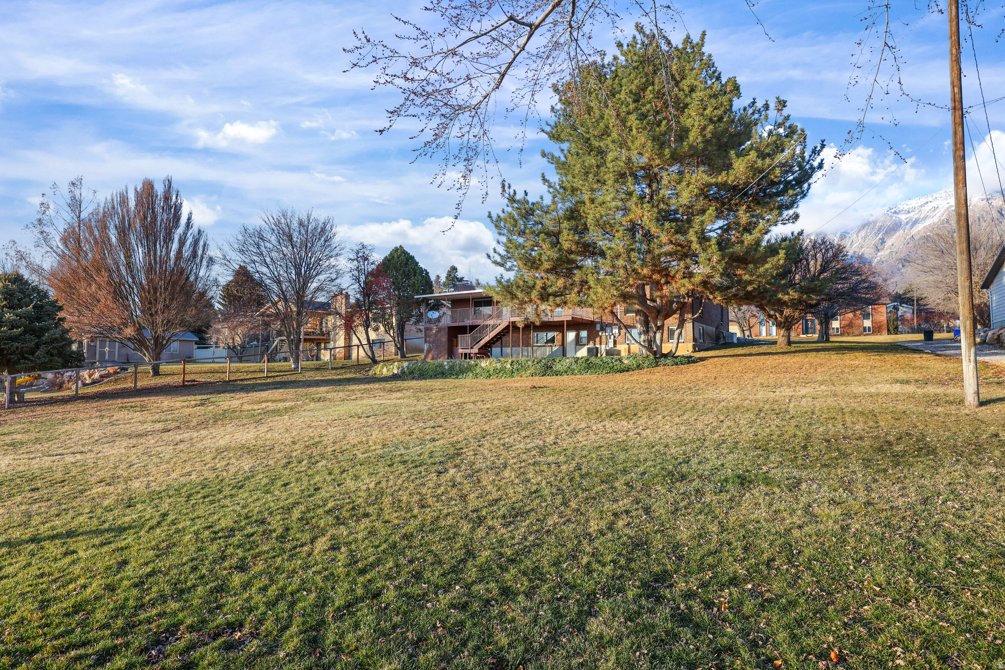 main property photo 39