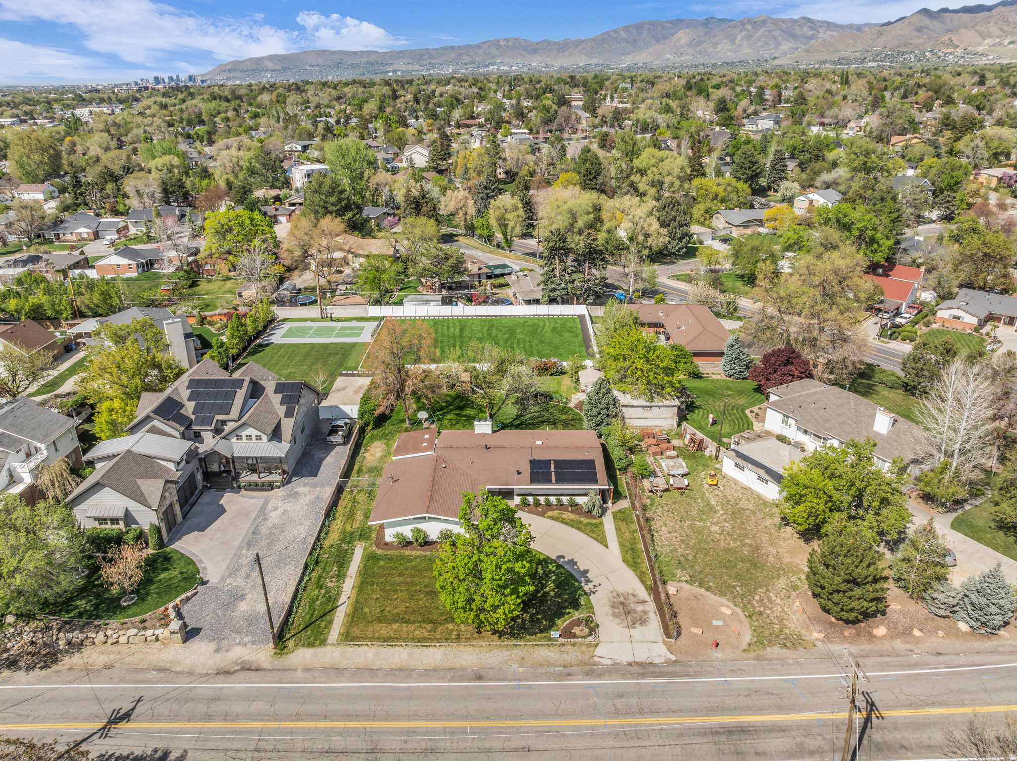 main property photo 43