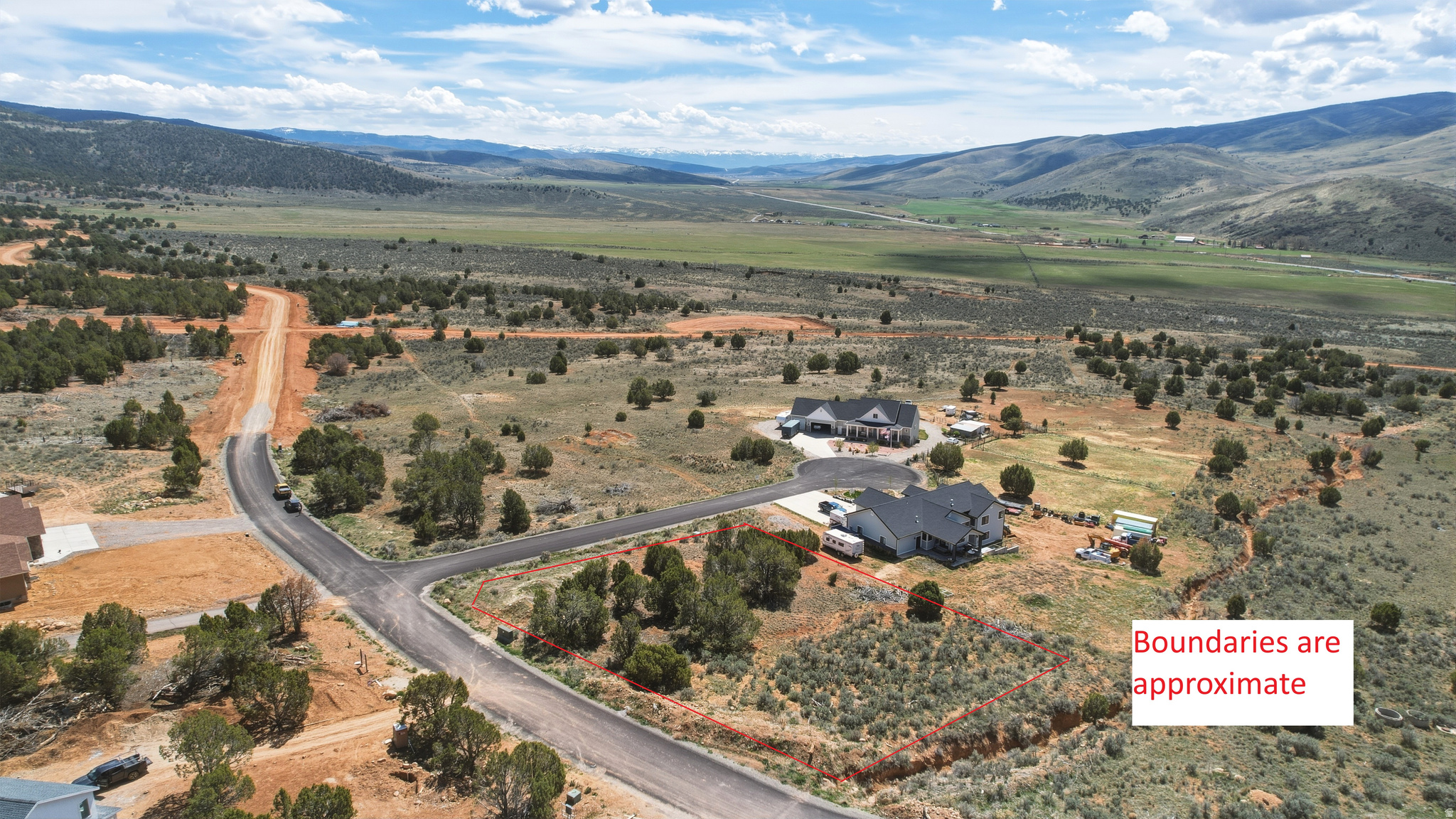 main property photo 5