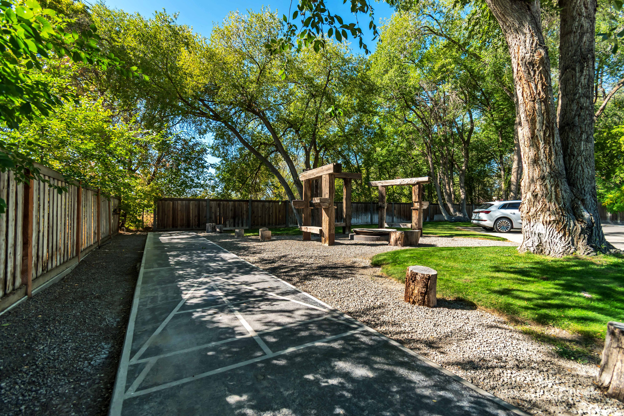 main property photo 48