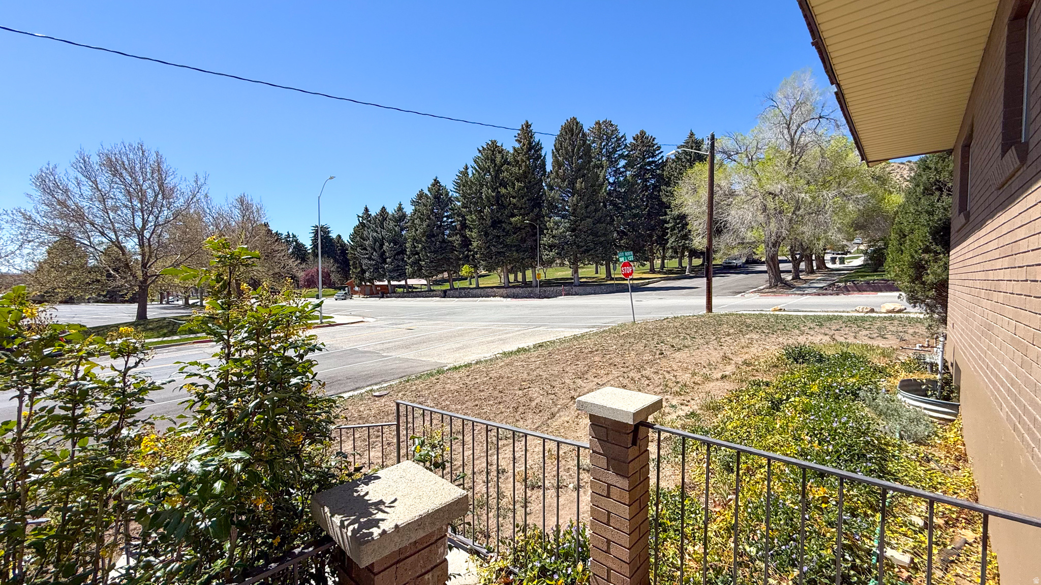main property photo 20