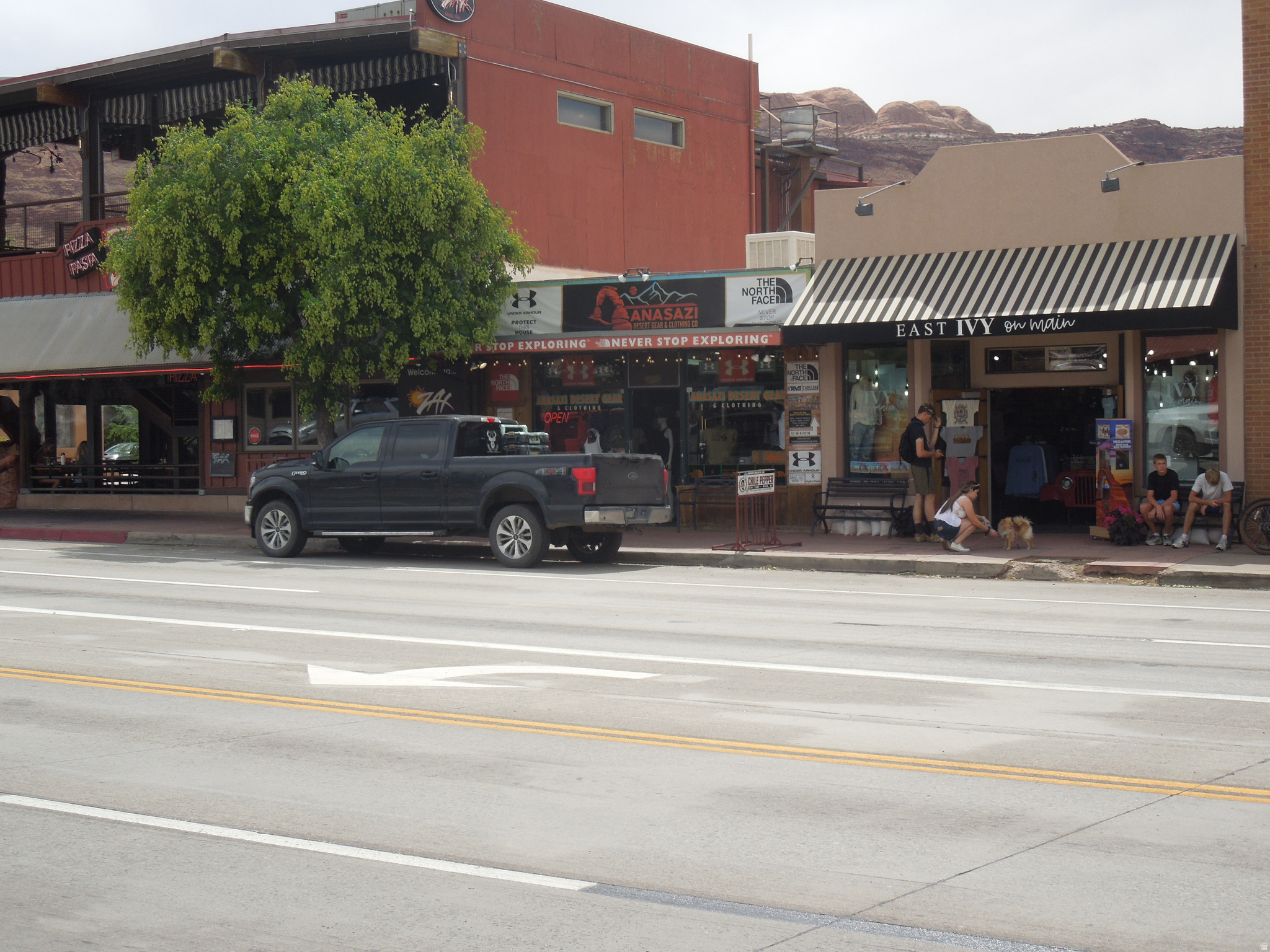 main property photo 2