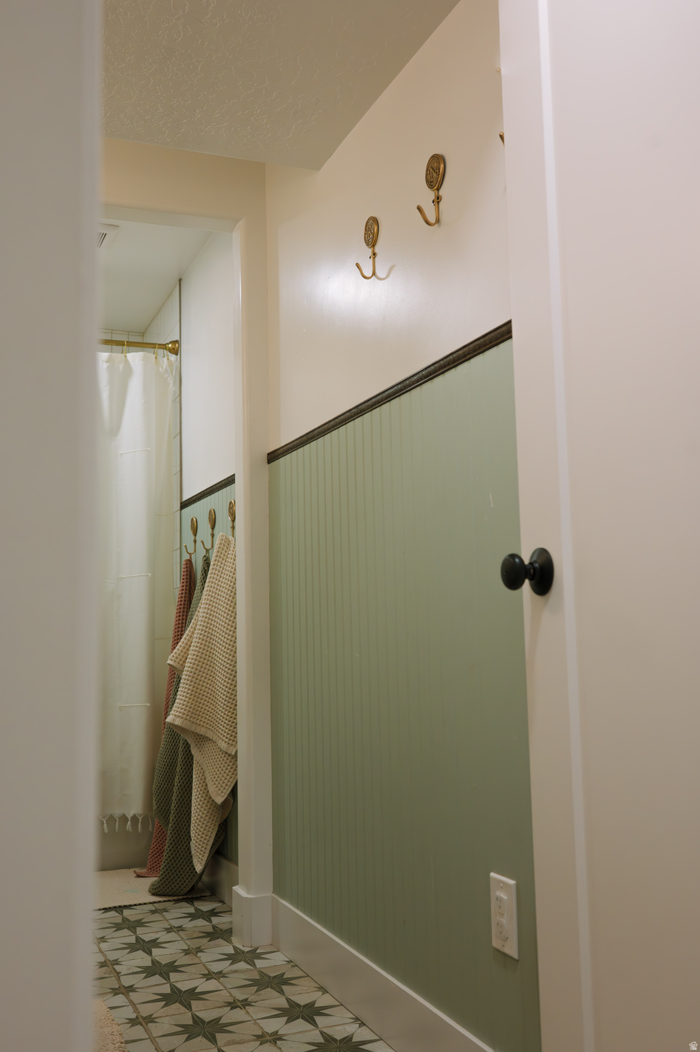 main property photo 64