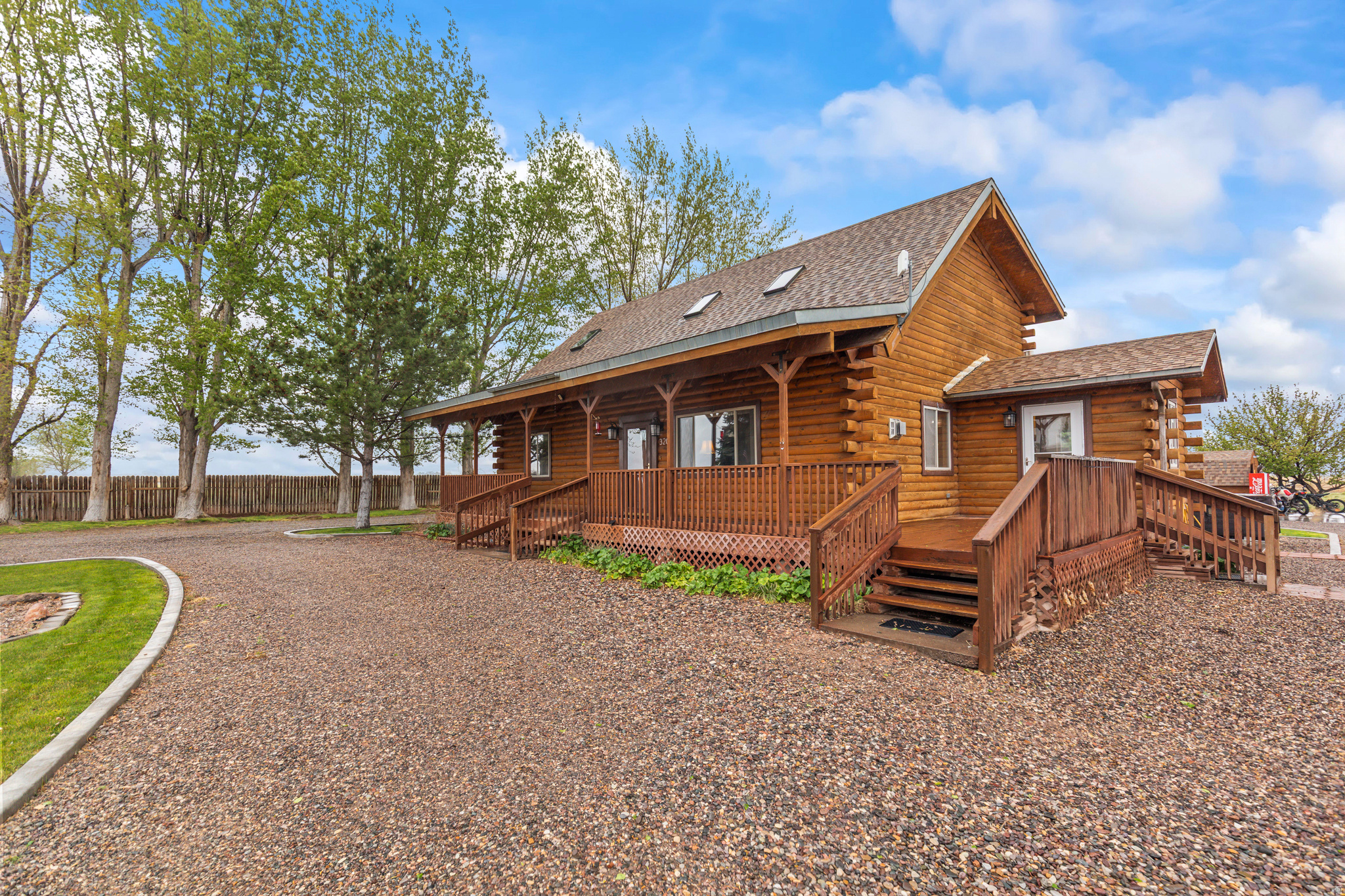 main property photo 36