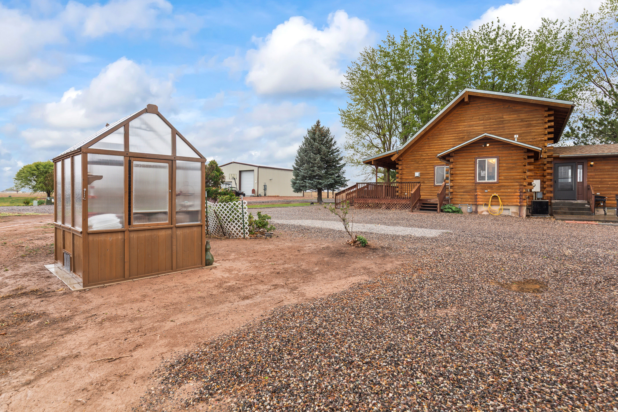 main property photo 50