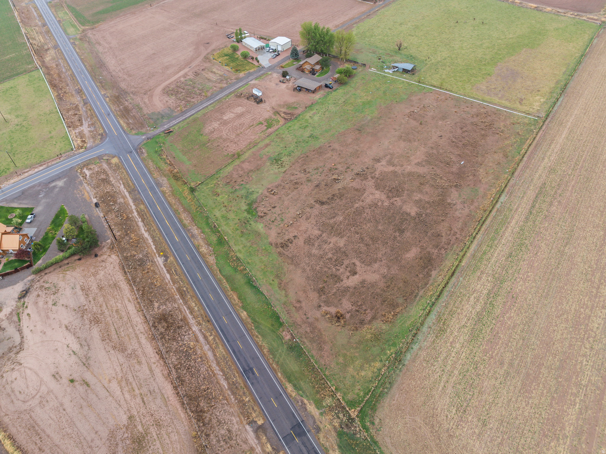 main property photo 68