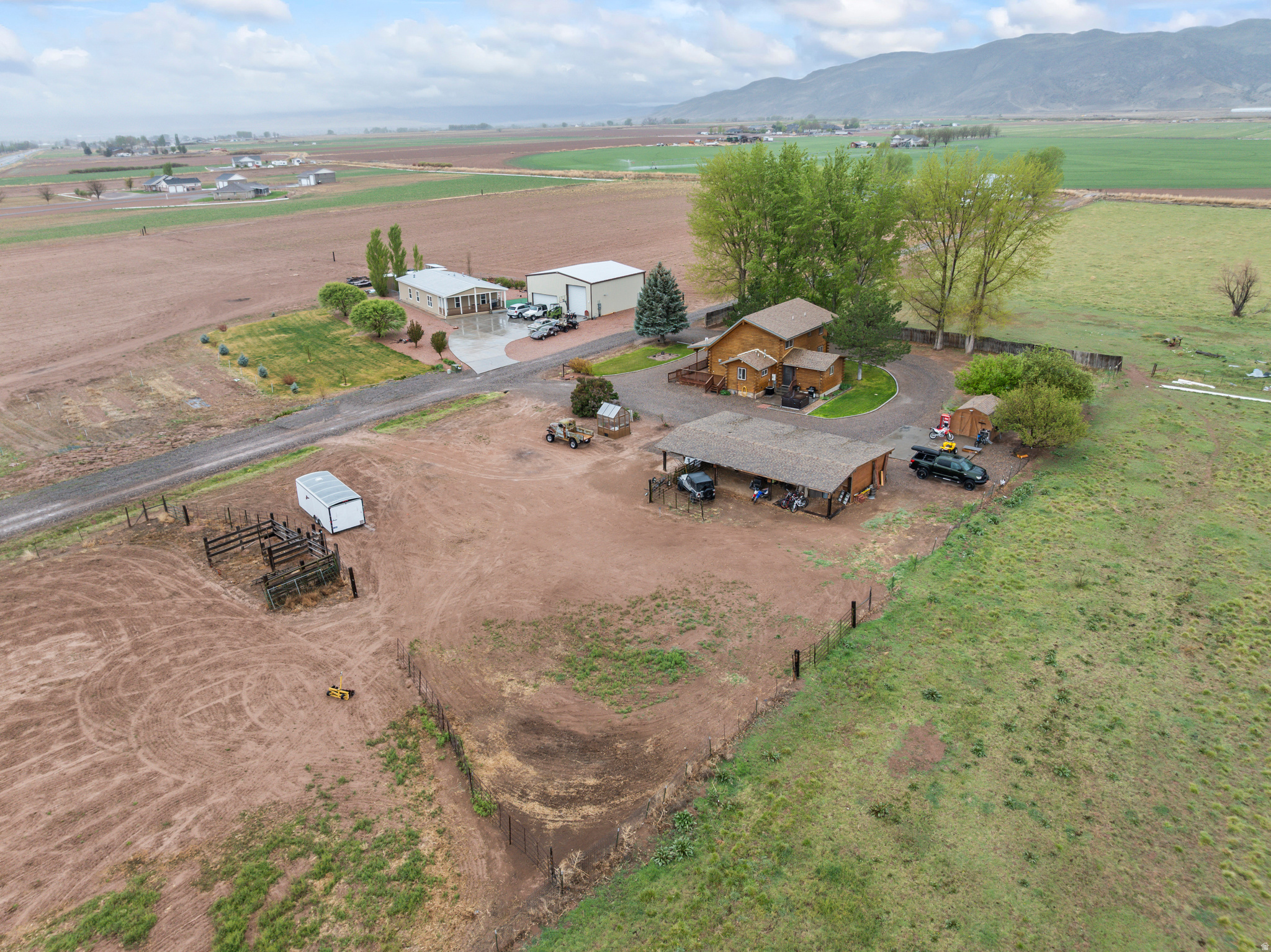 main property photo 74