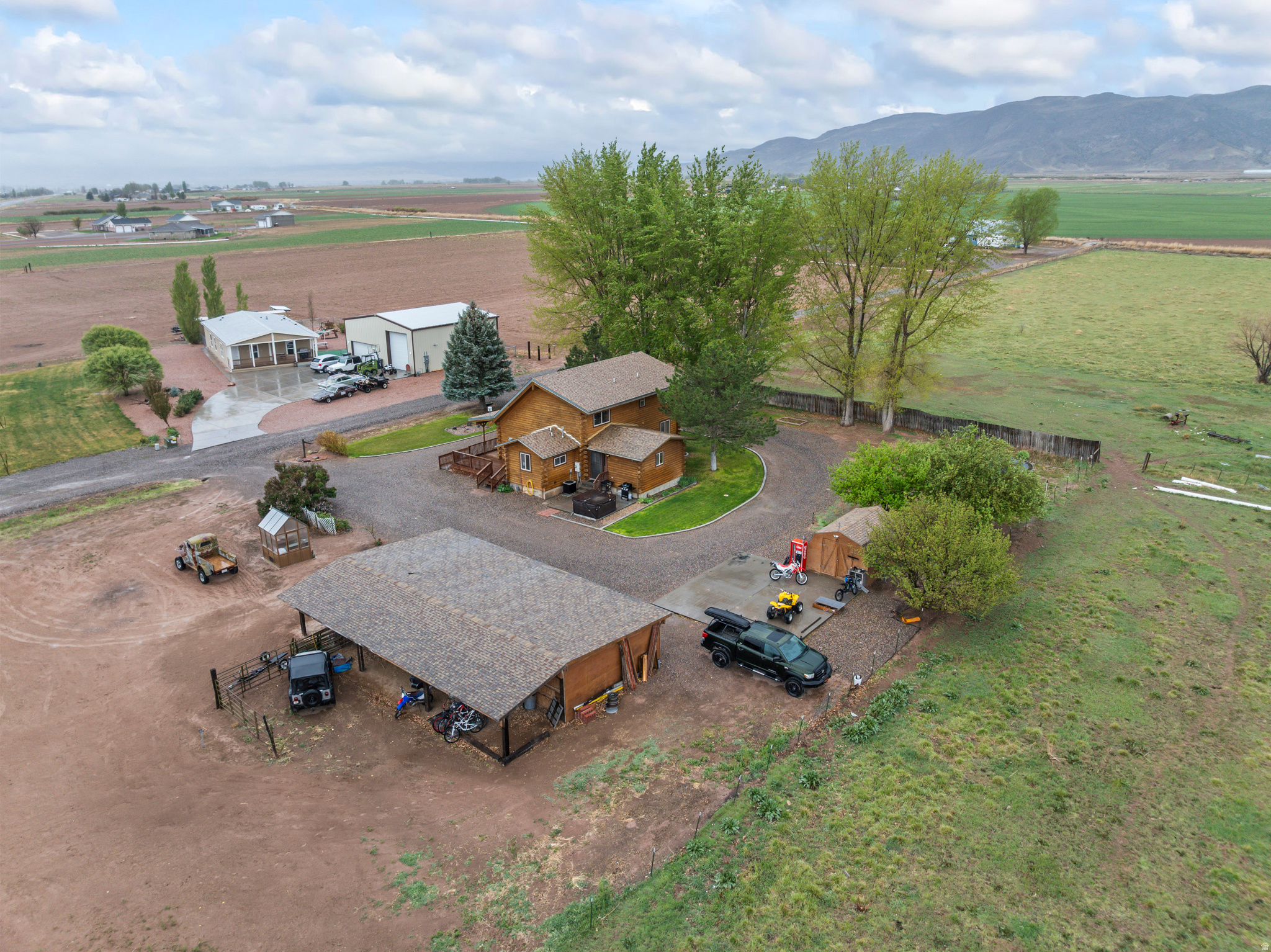 main property photo 75