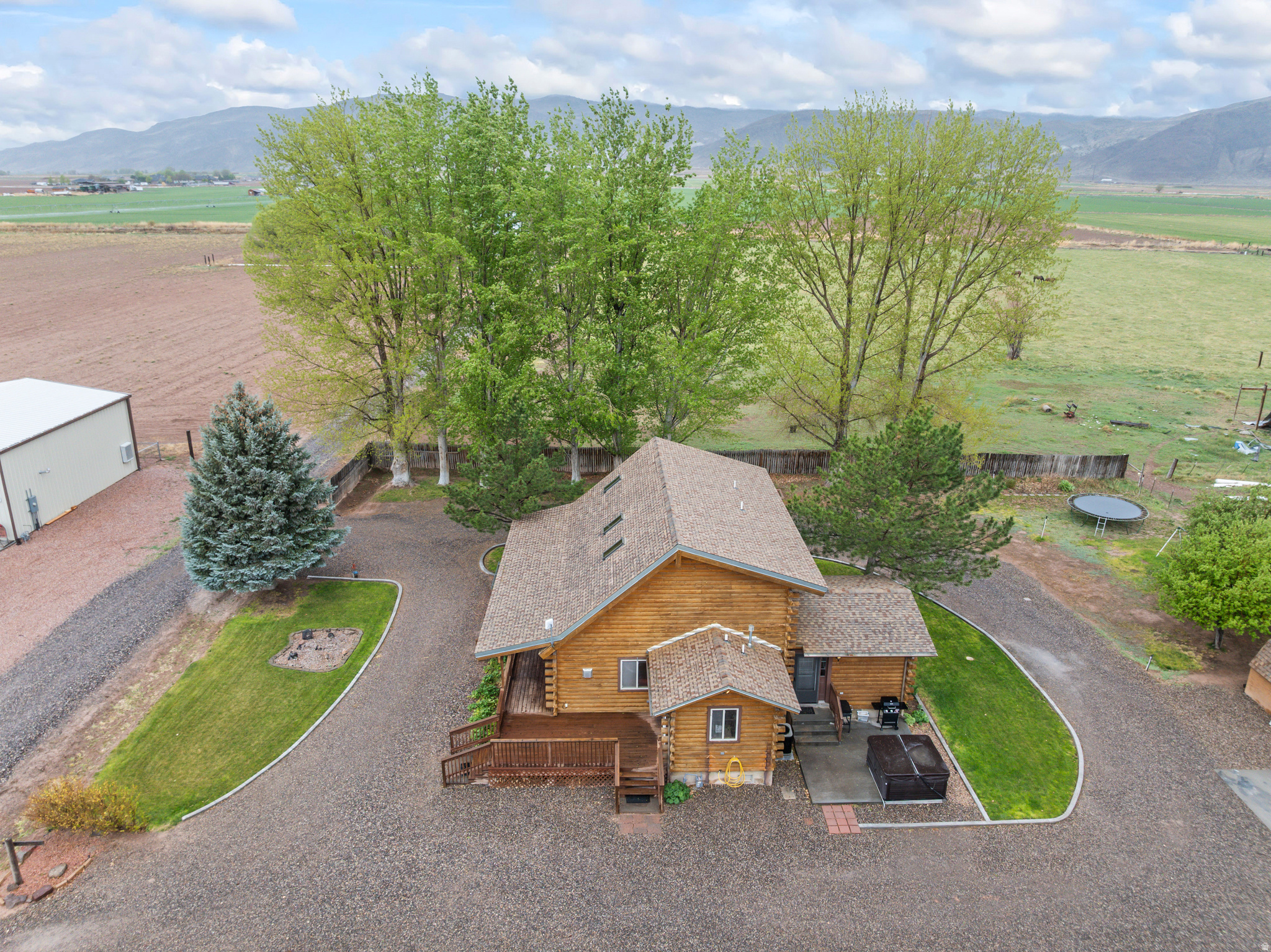 main property photo 76