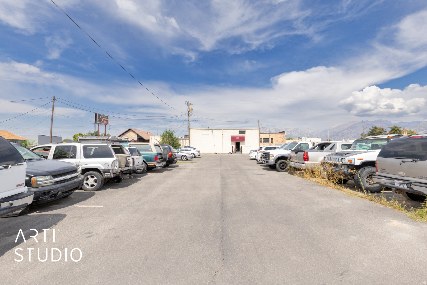main property photo 10