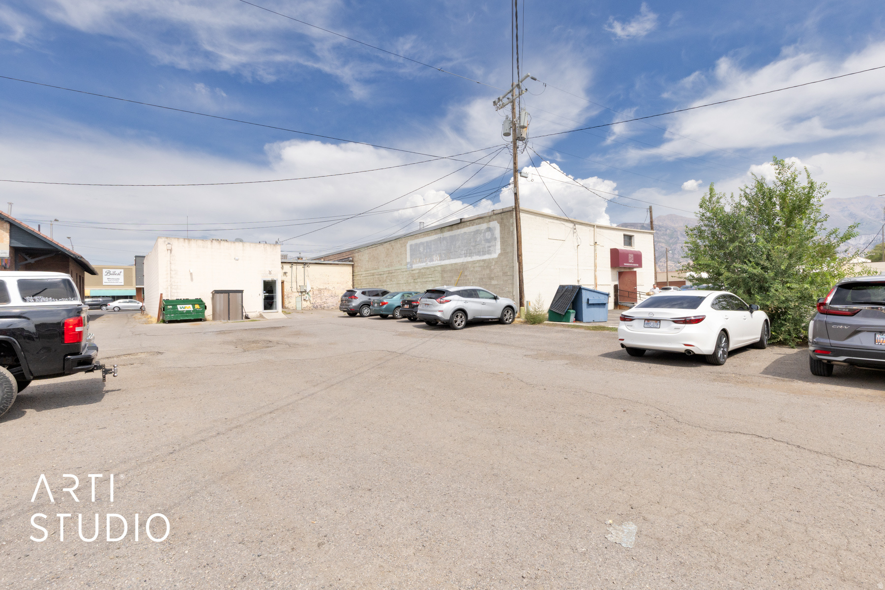 main property photo 11