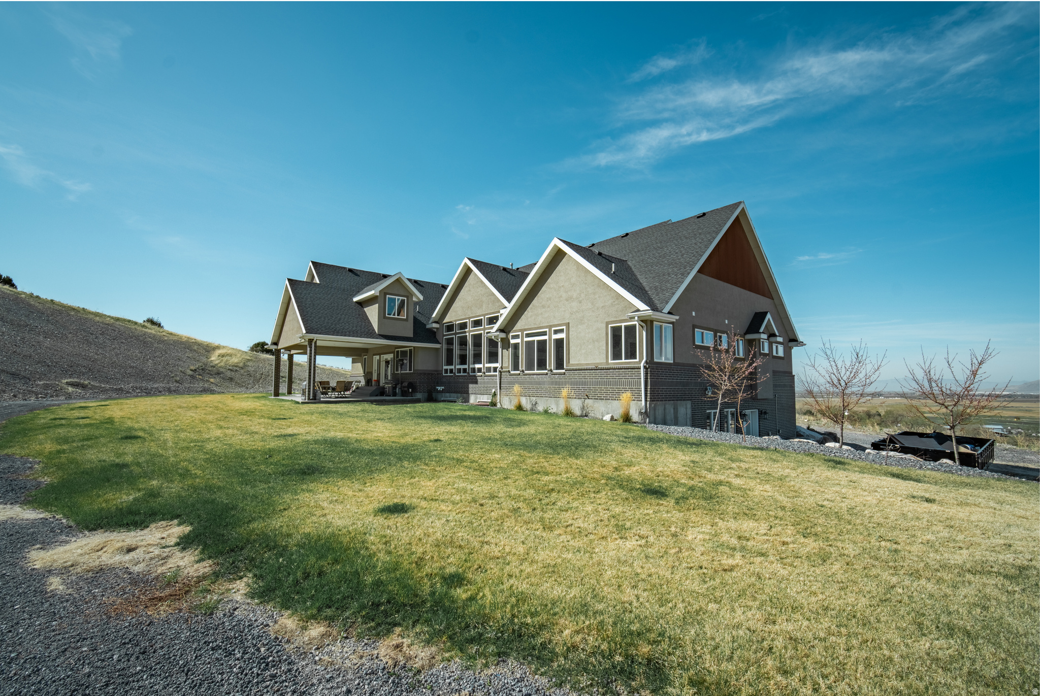 main property photo 48