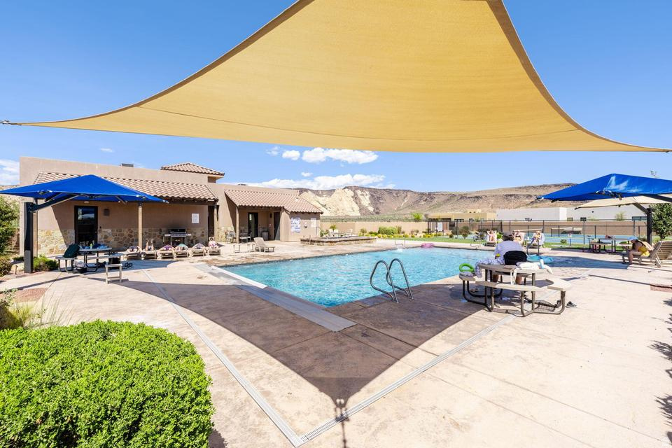 main property photo 61