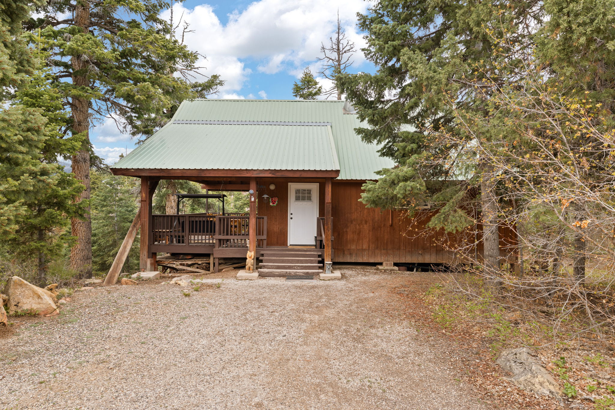 main property photo 33
