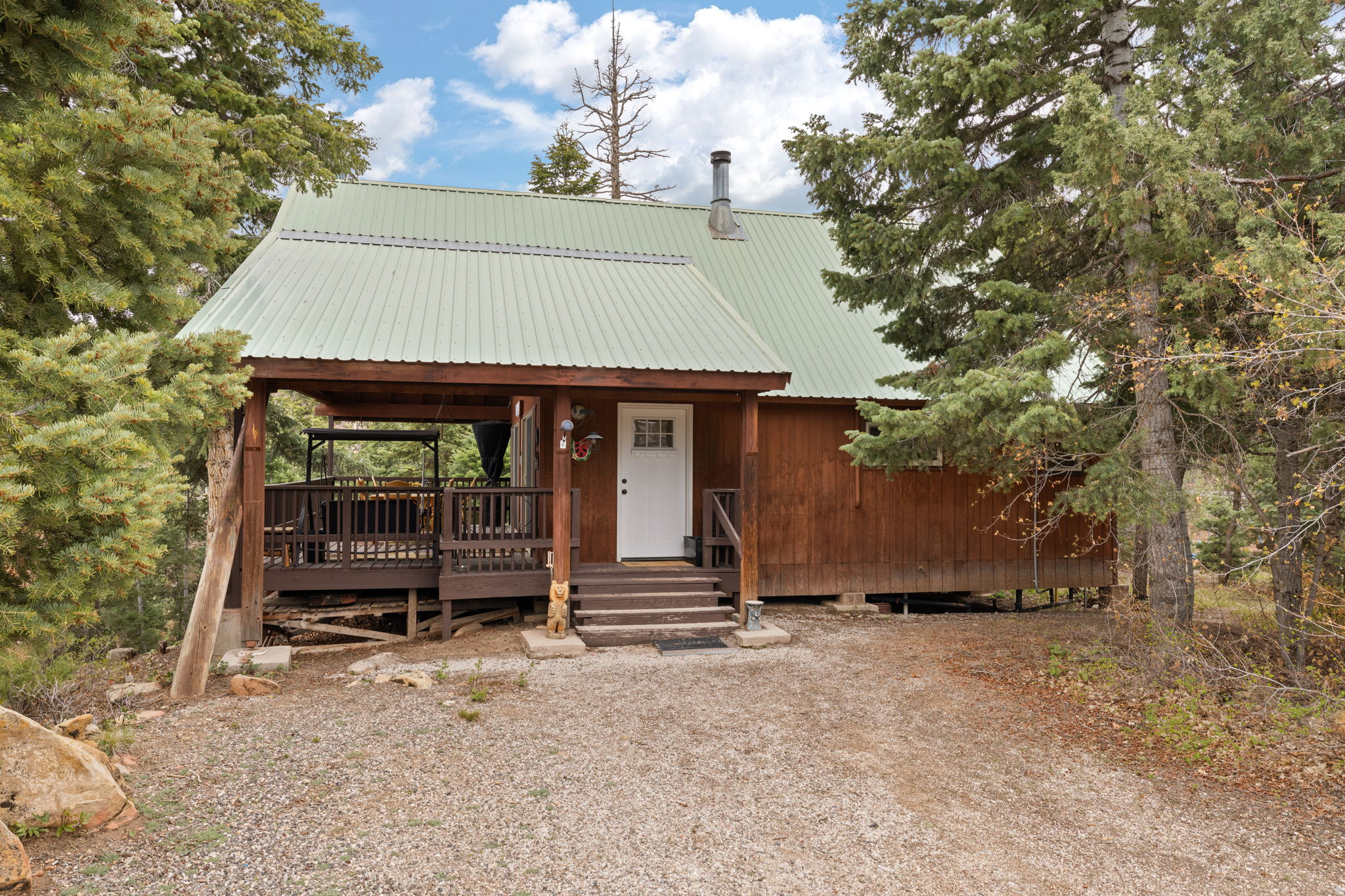 main property photo 34