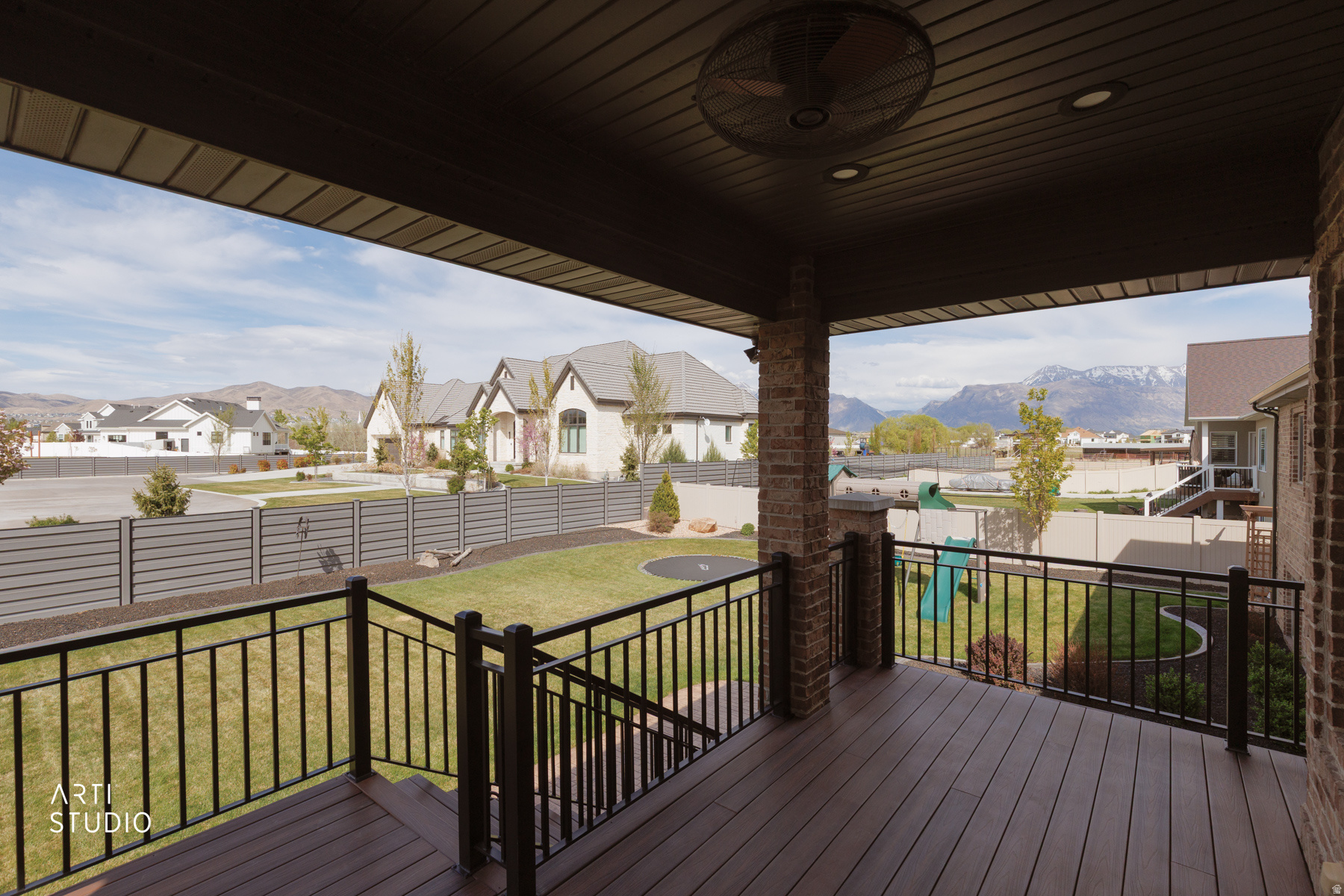 main property photo 44