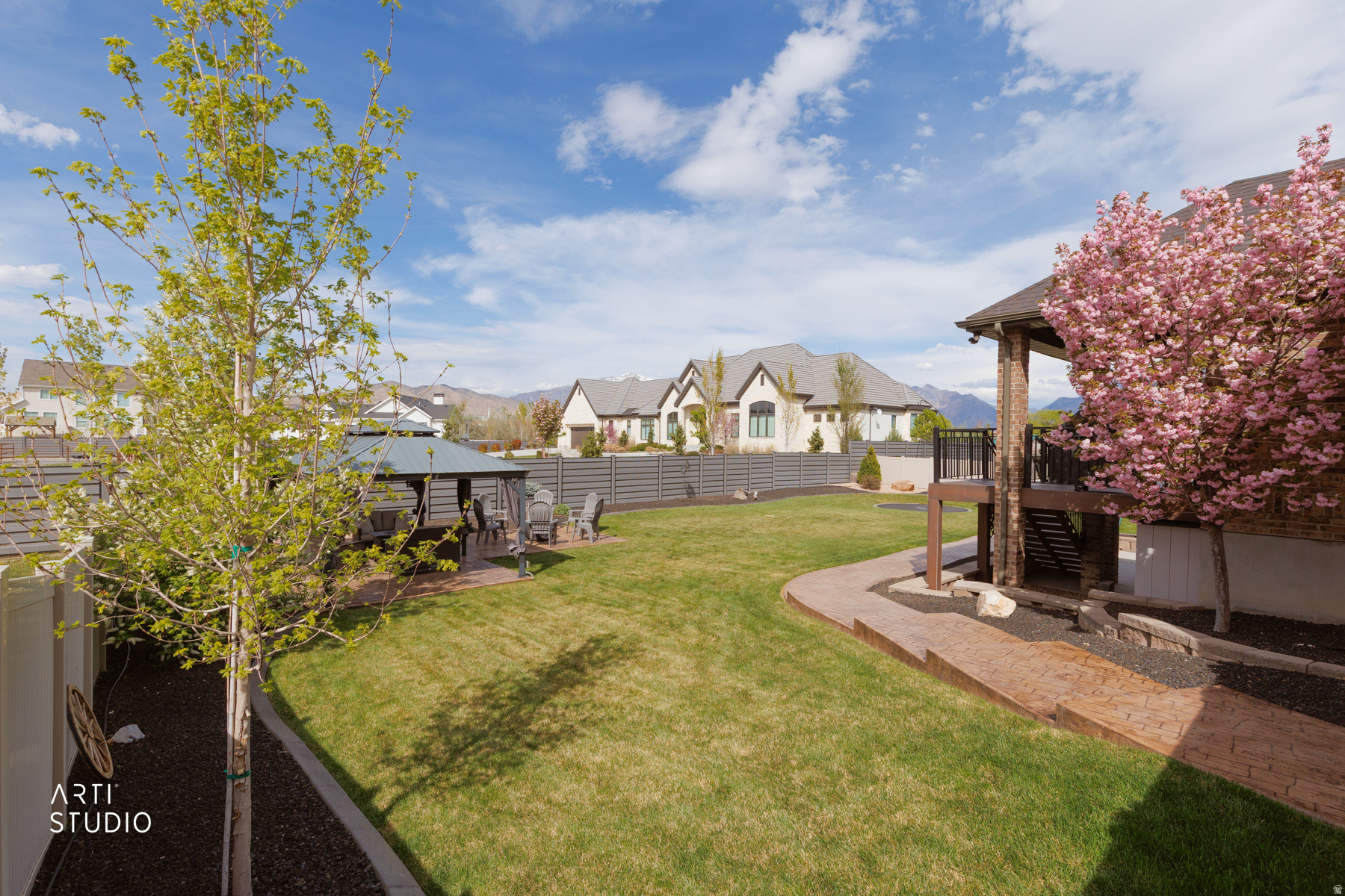 main property photo 54