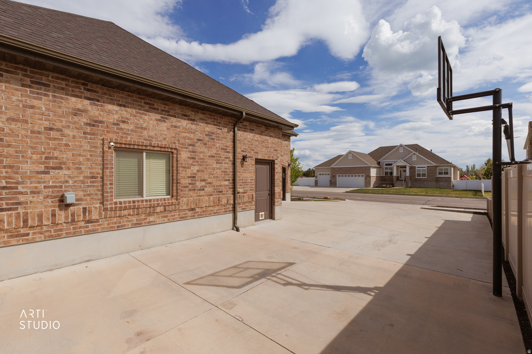 main property photo 57