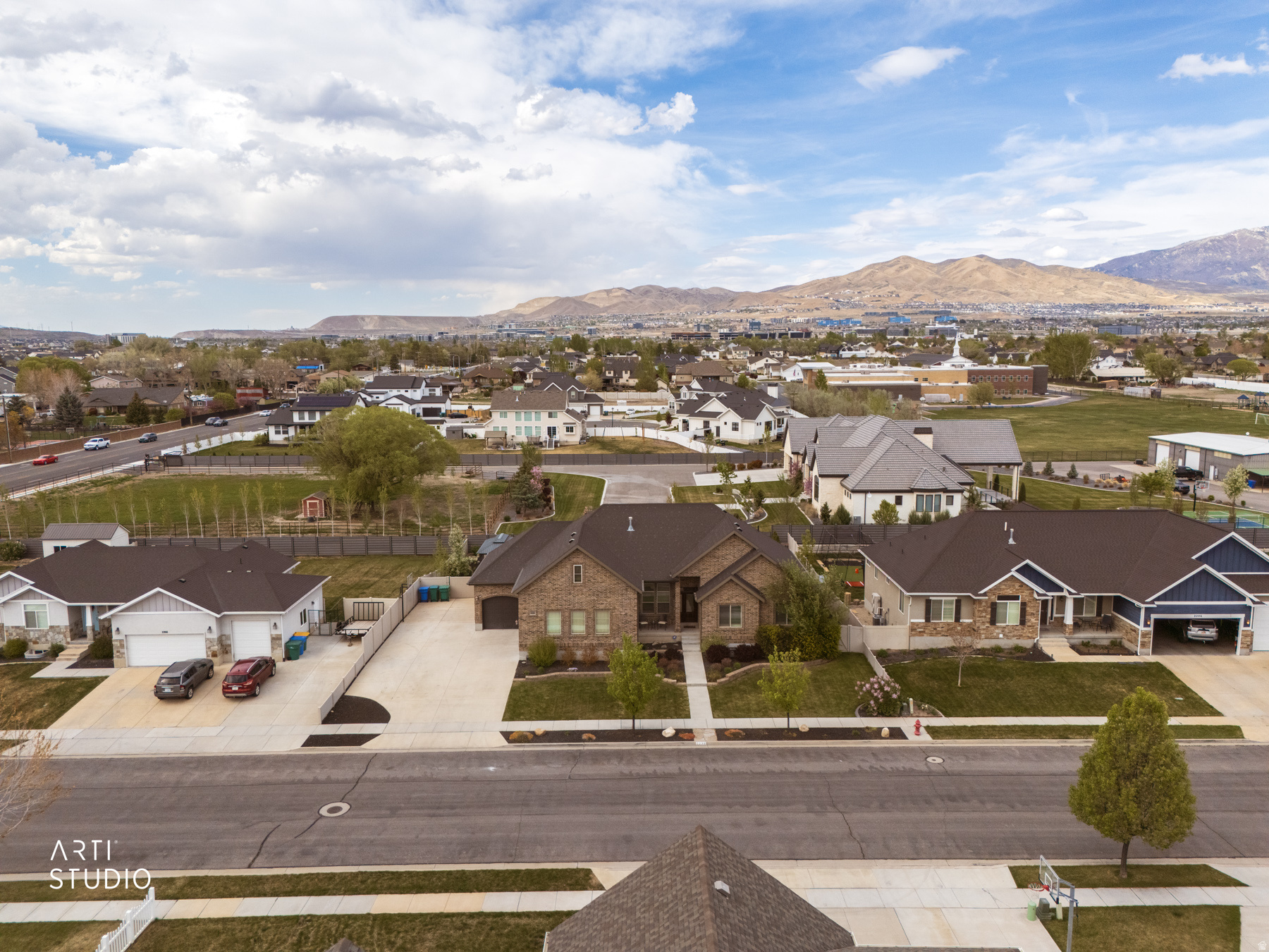 main property photo 64