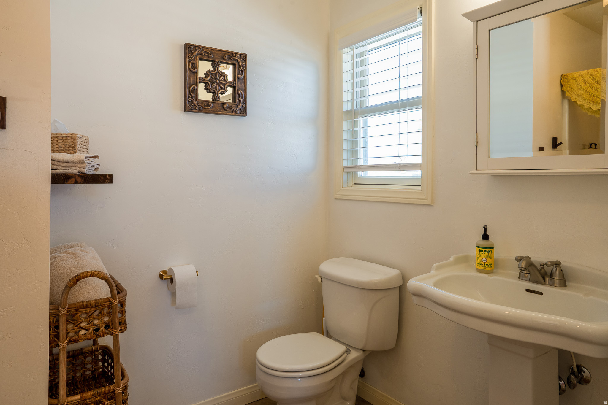 main property photo 11