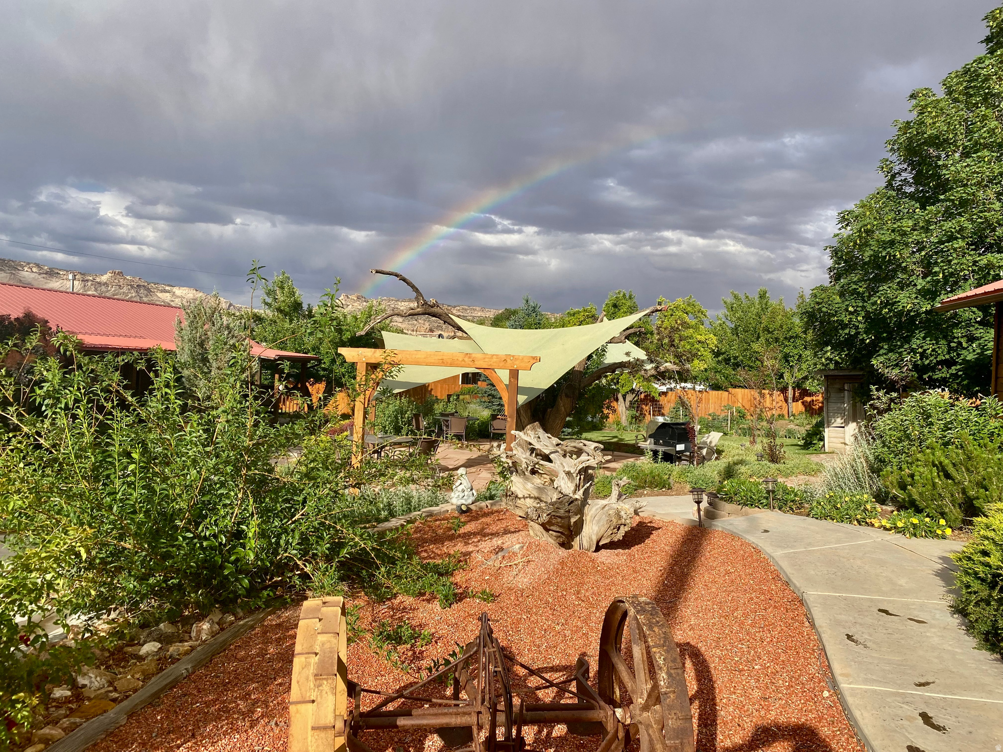 main property photo 7