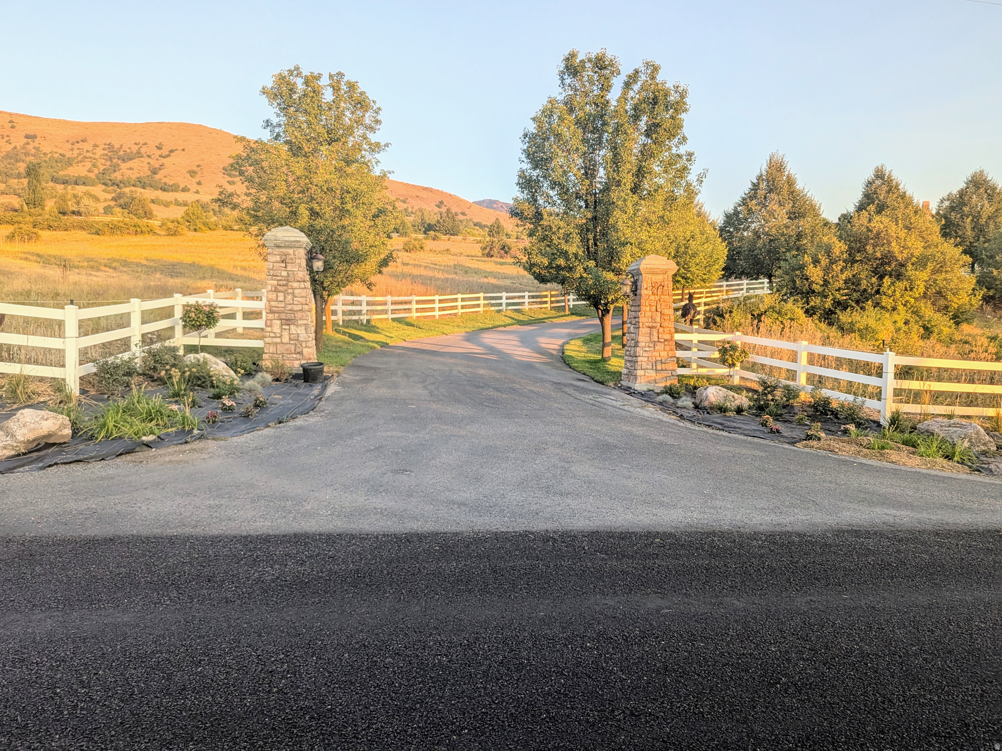 main property photo 0