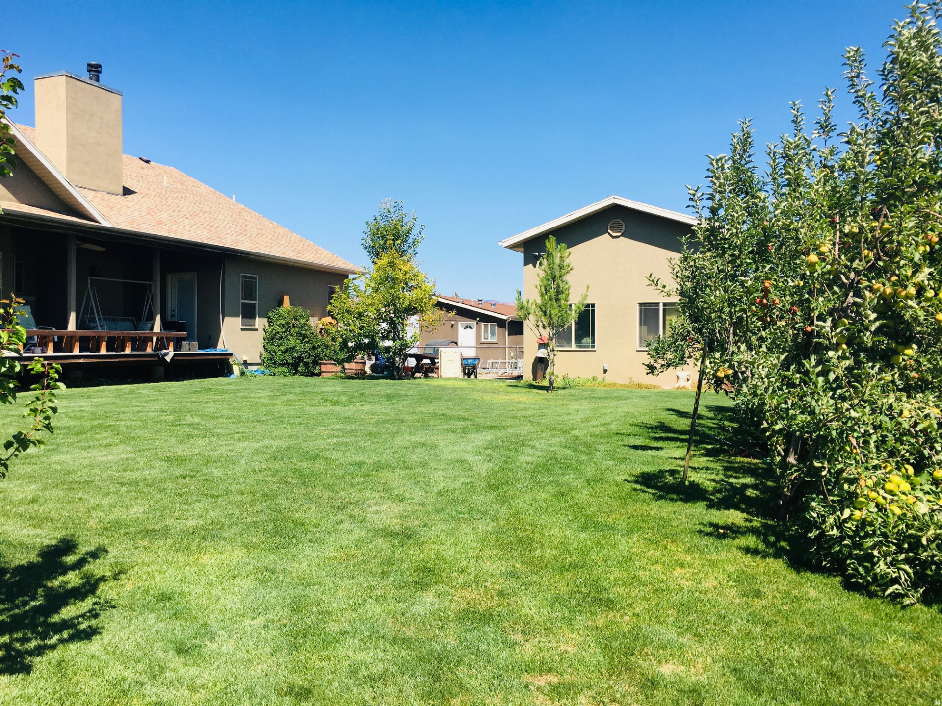 main property photo 36