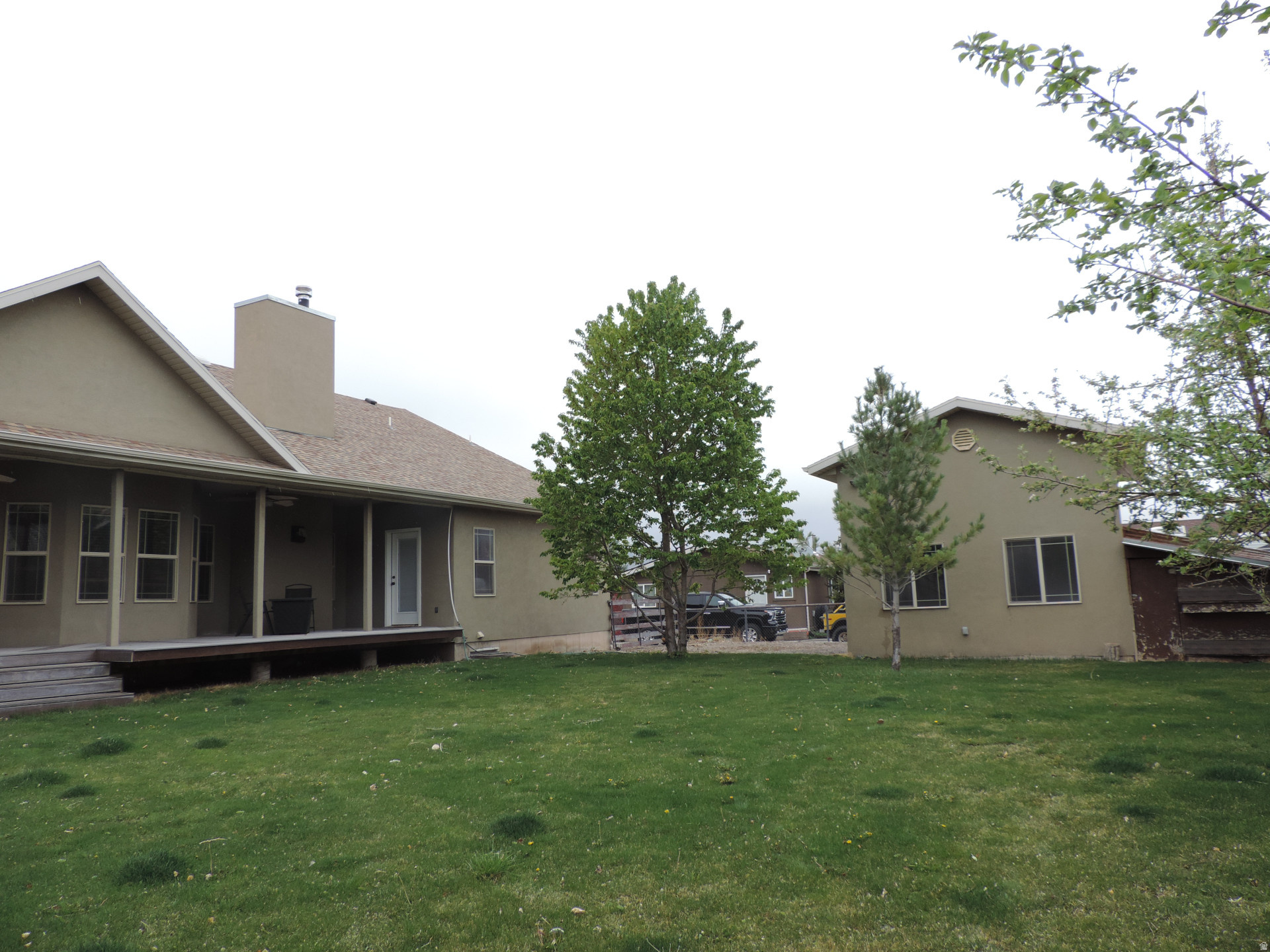 main property photo 39