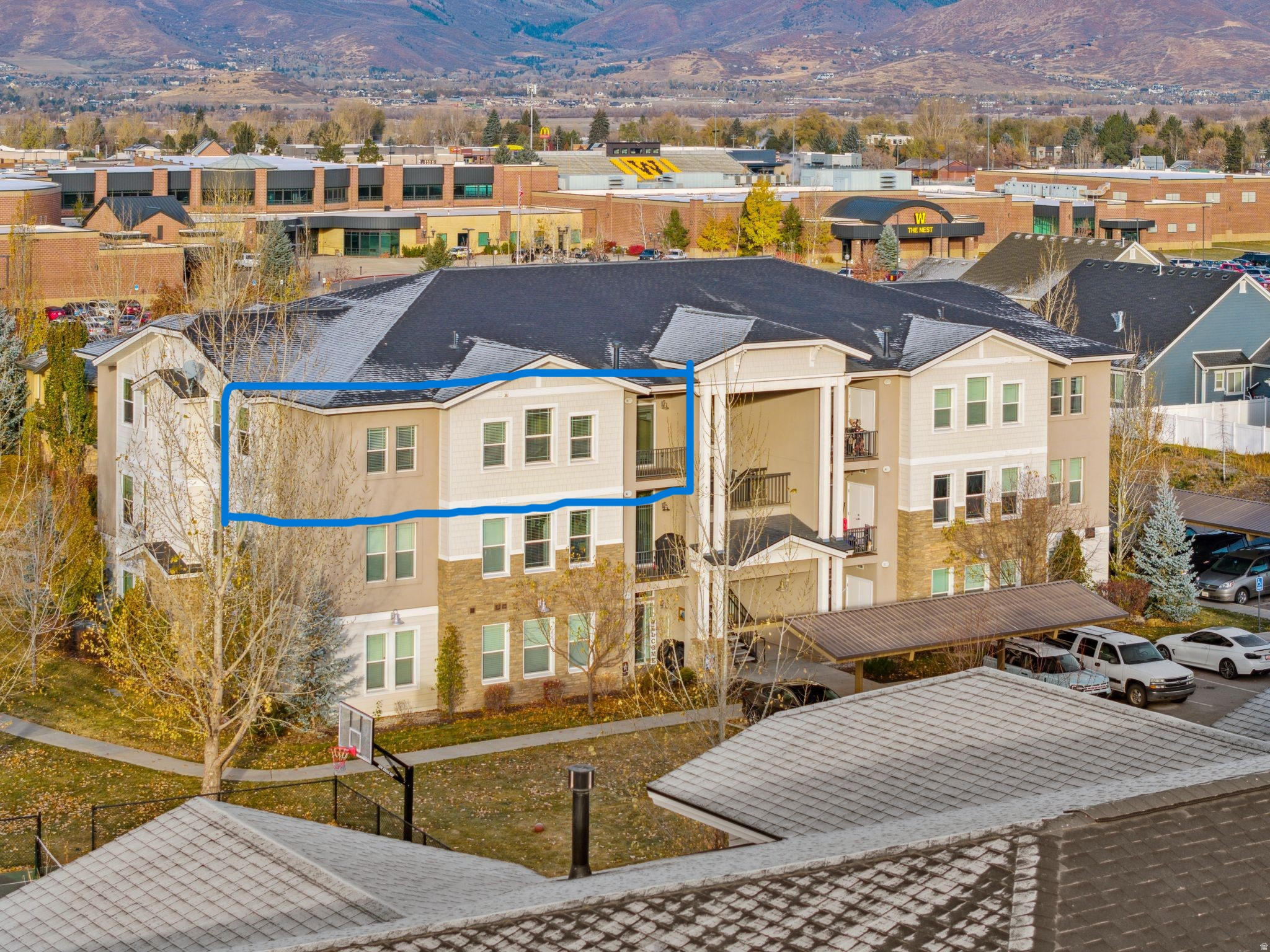 main property photo 26