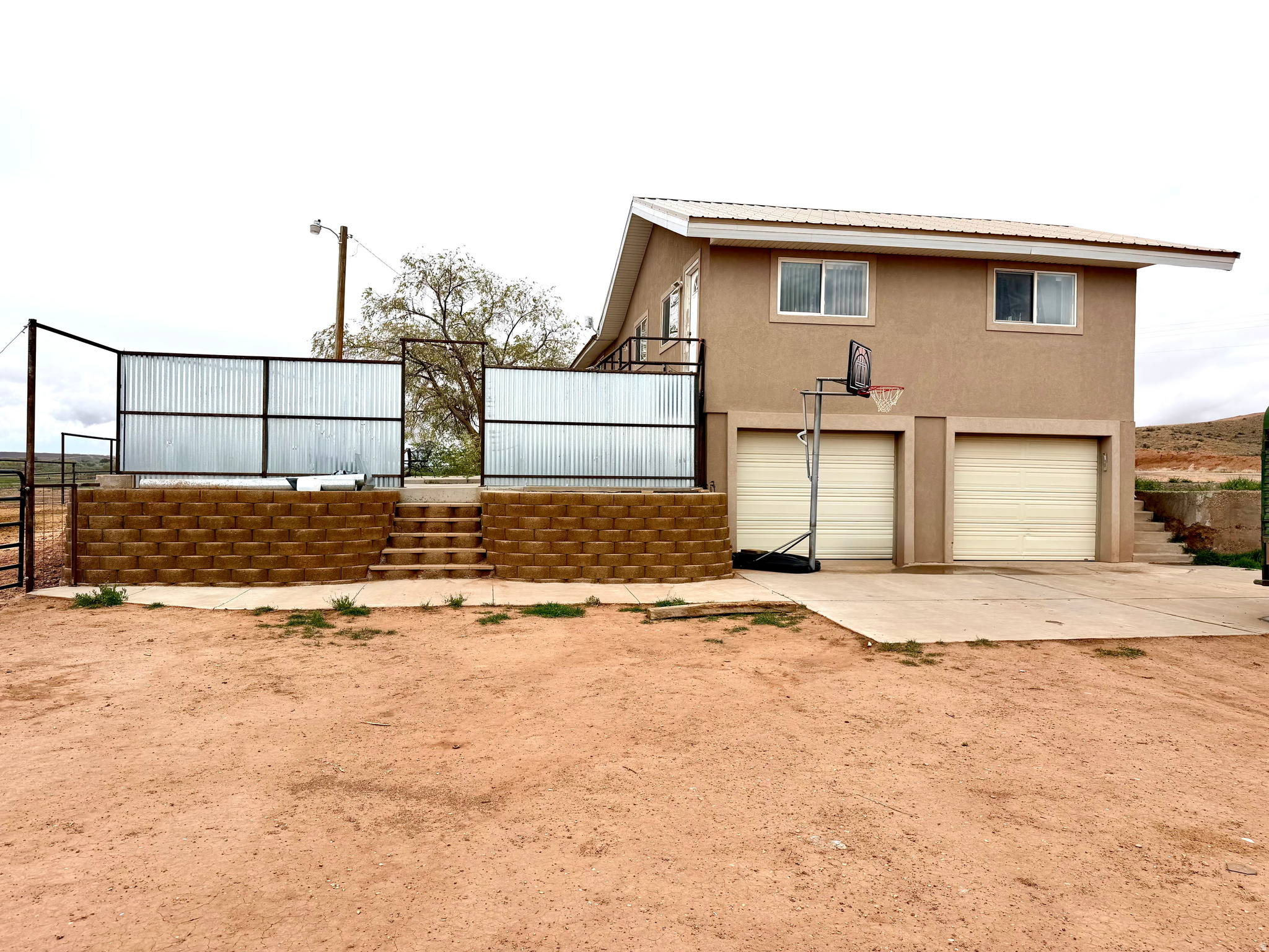 main property photo 6