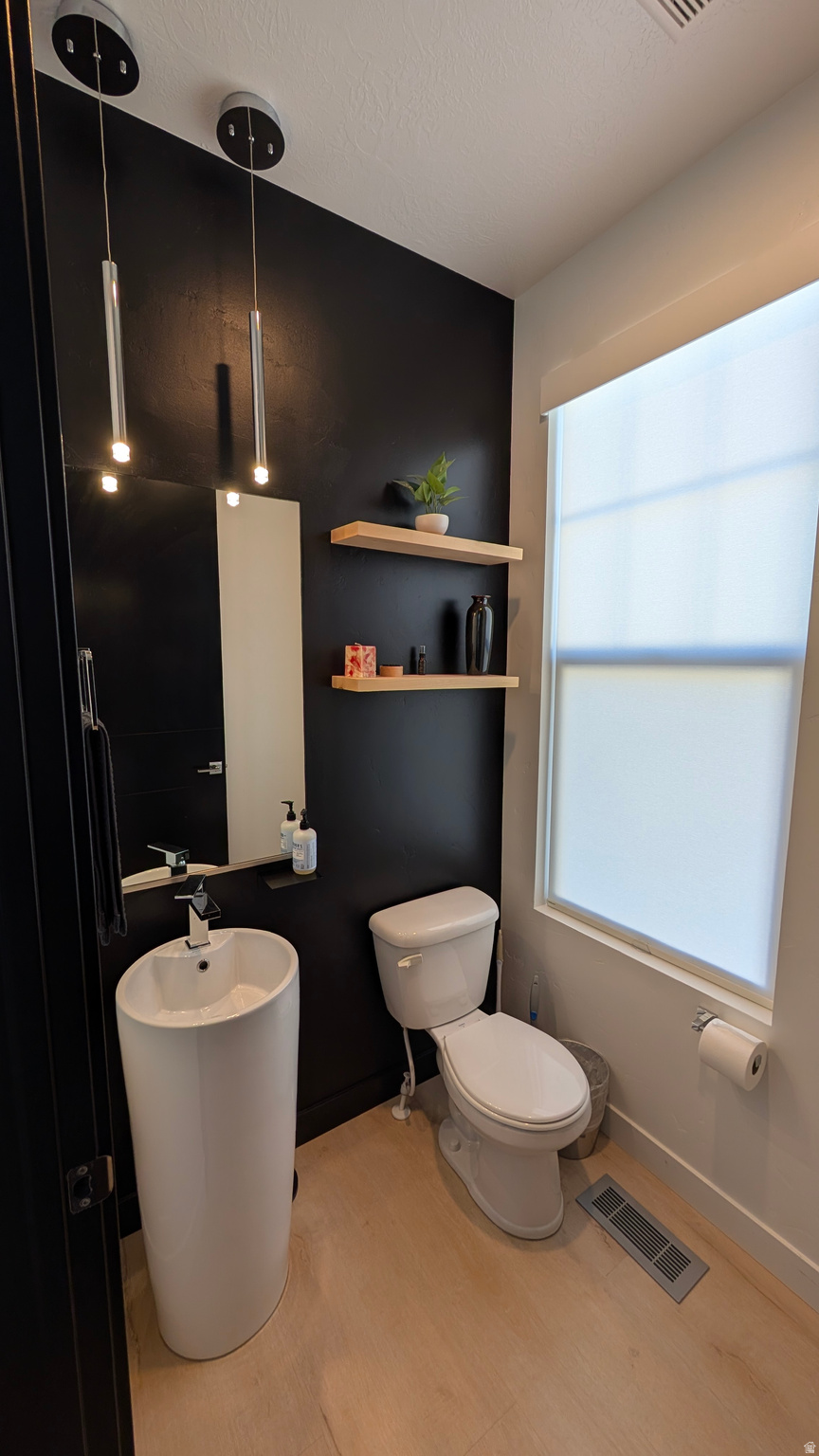 main property photo 11