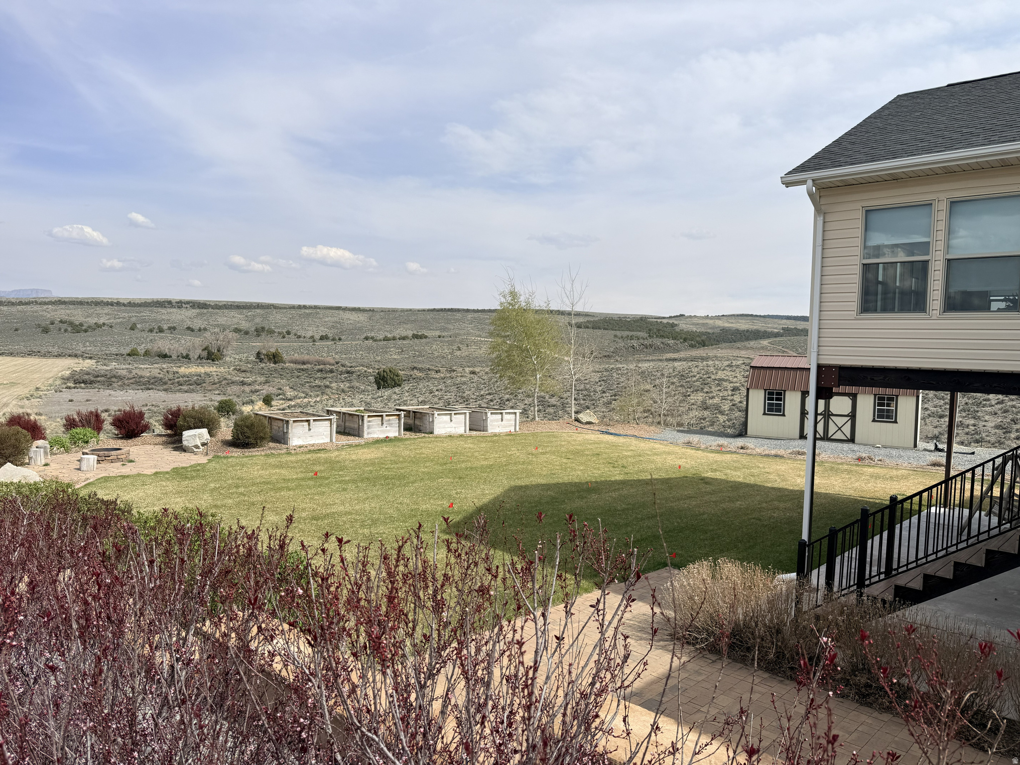 main property photo 10