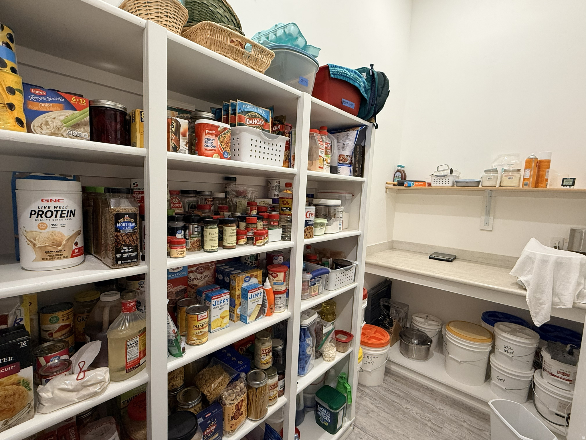 main property photo 44