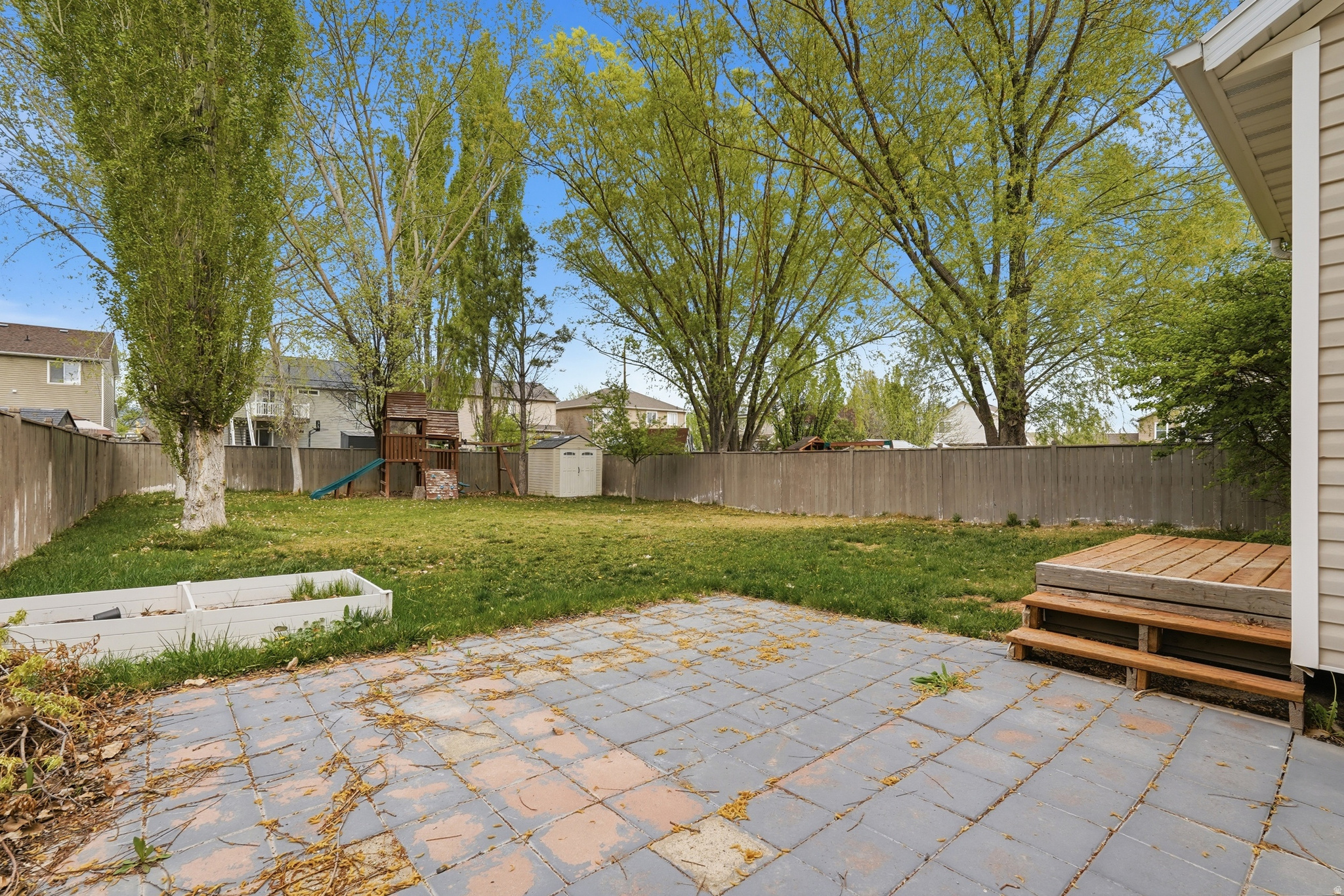 main property photo 47
