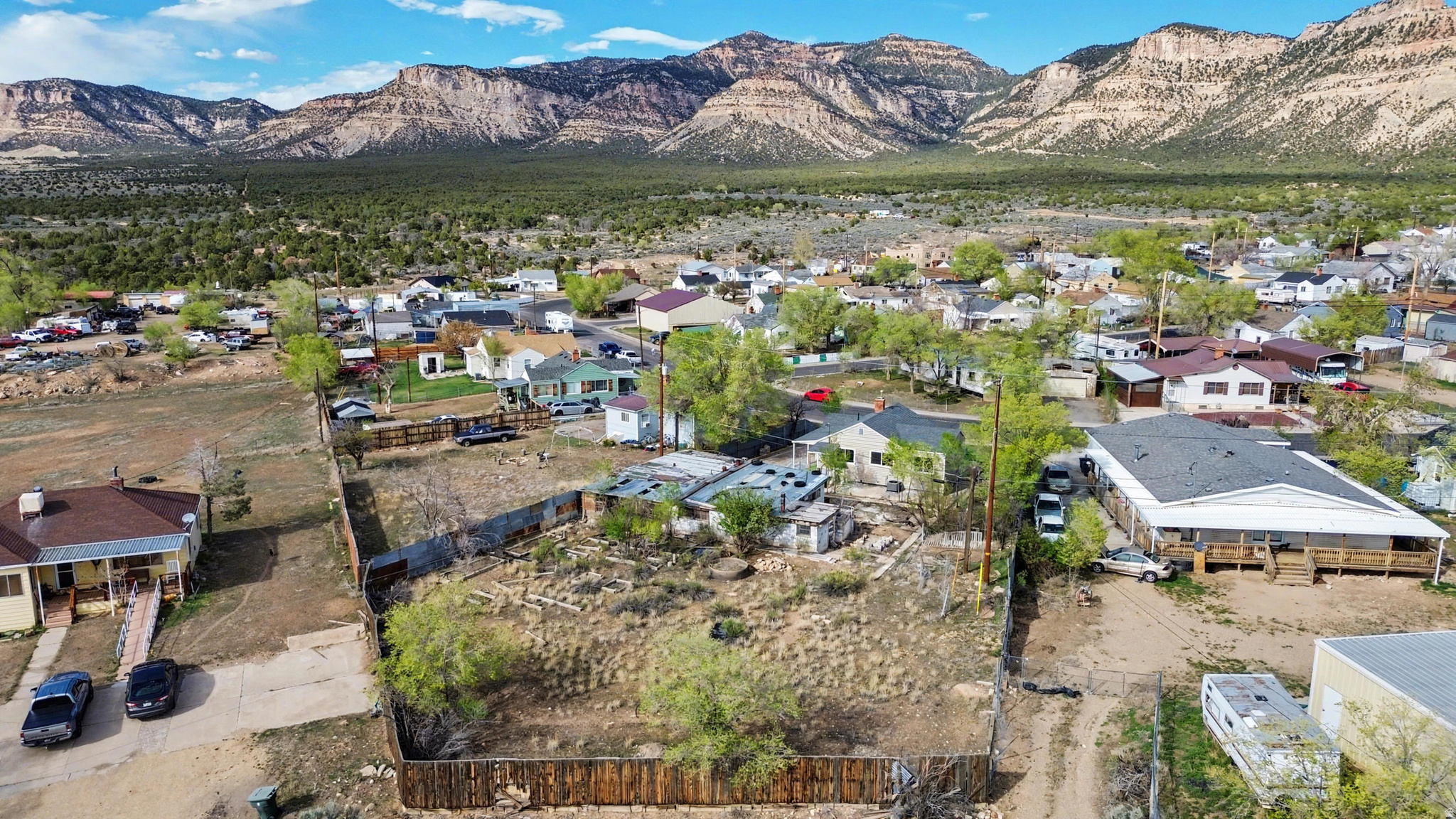 main property photo 9