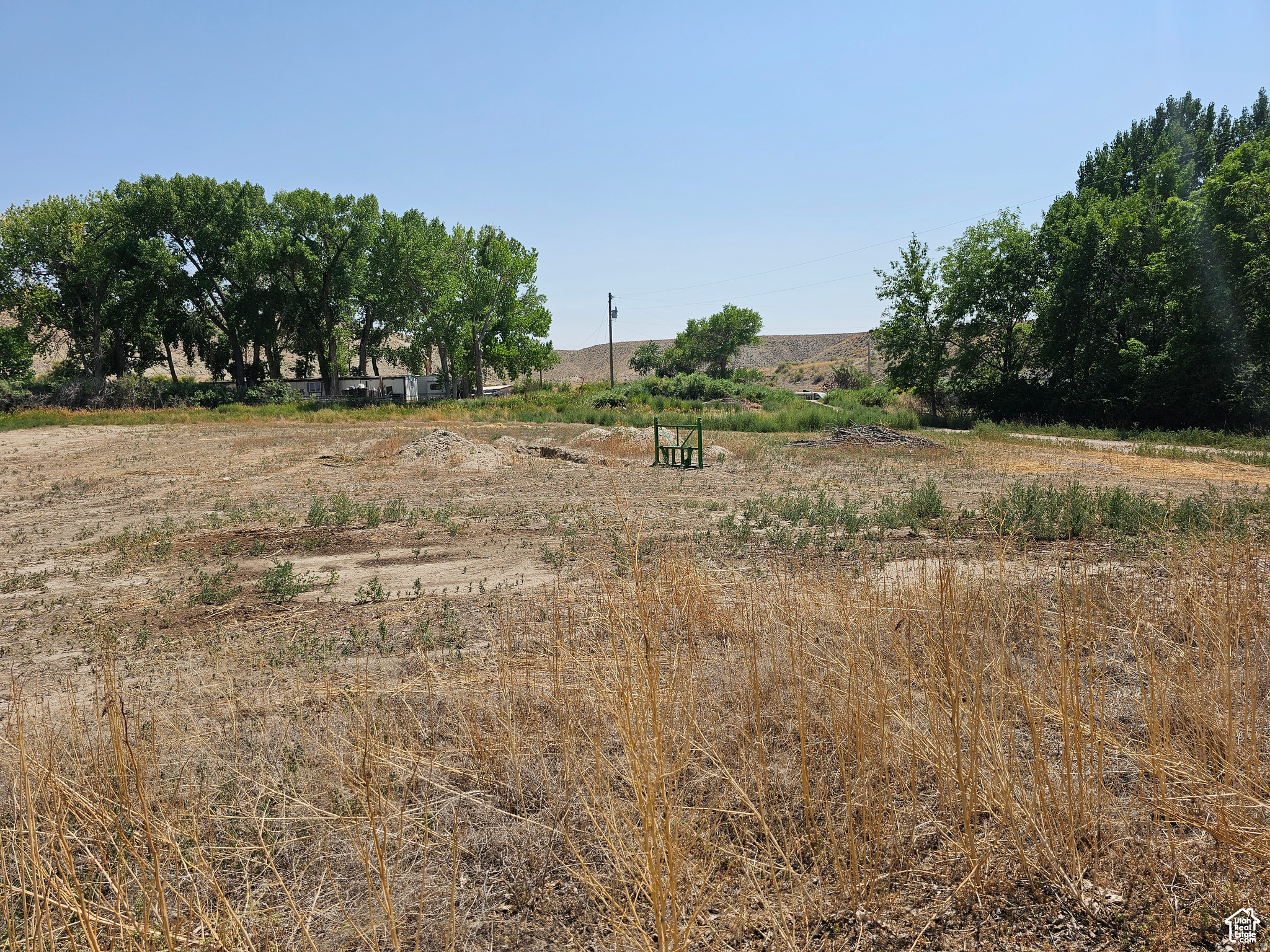 main property photo 0