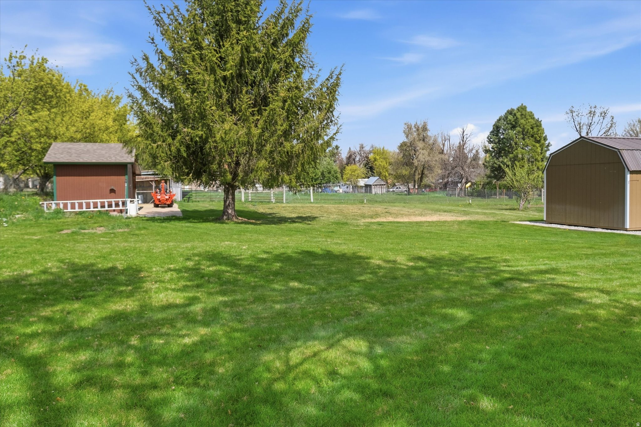 main property photo 44