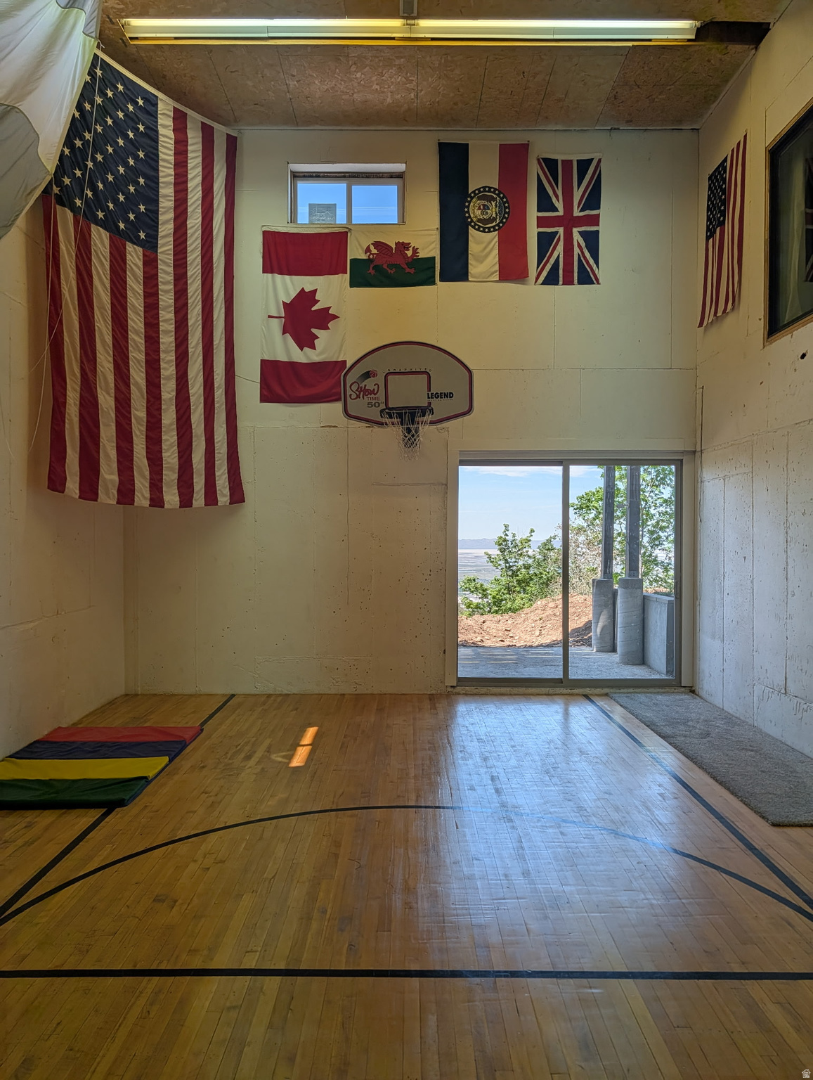 main property photo 57
