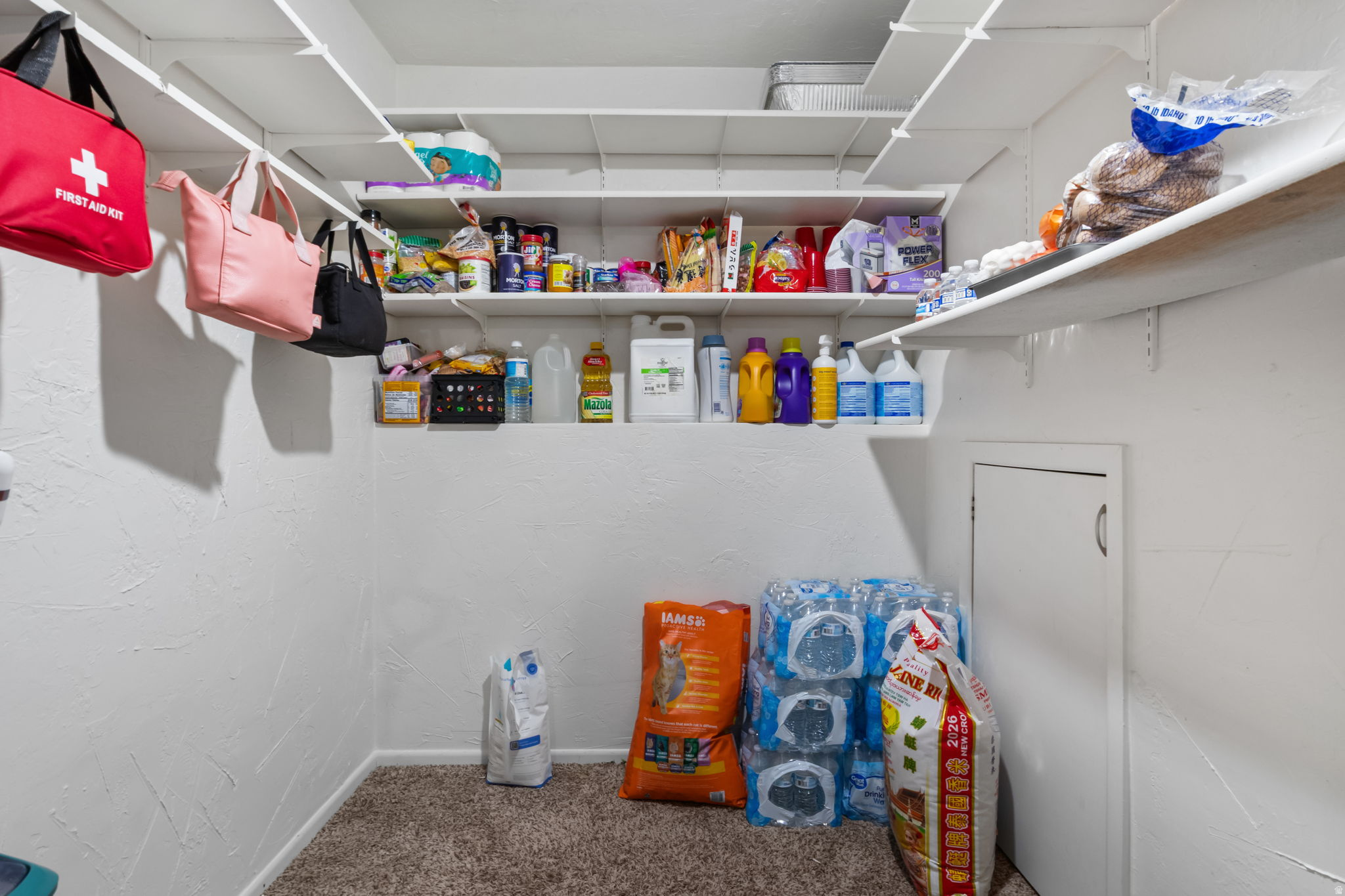 main property photo 11