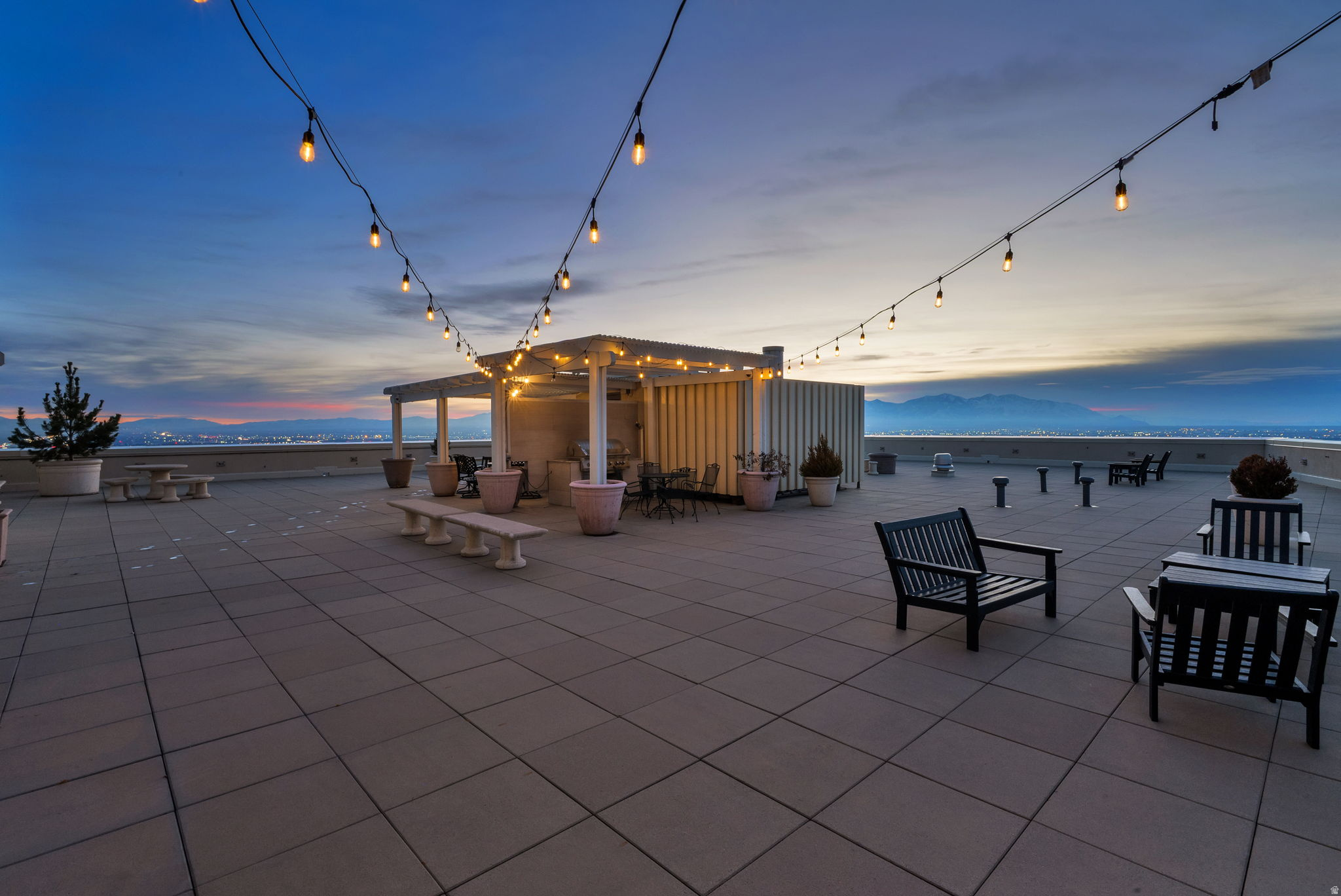 main property photo 60