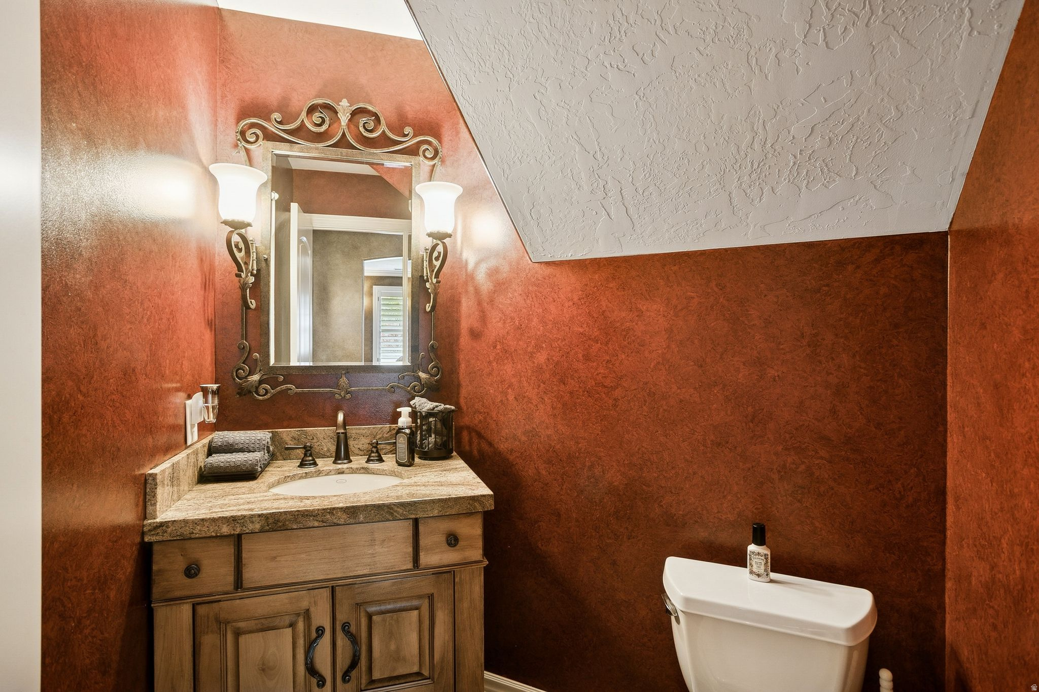 main property photo 57