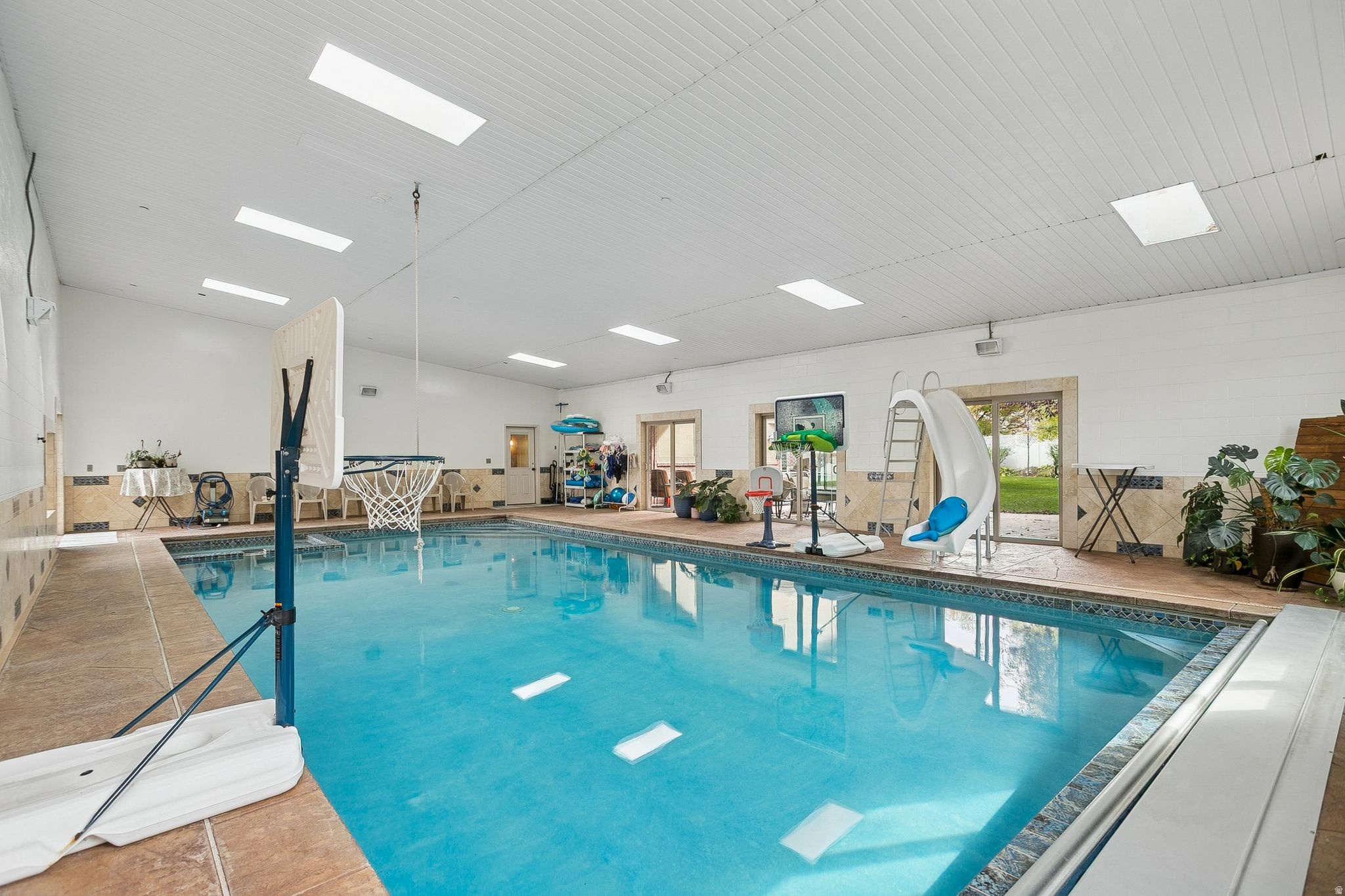 main property photo 67