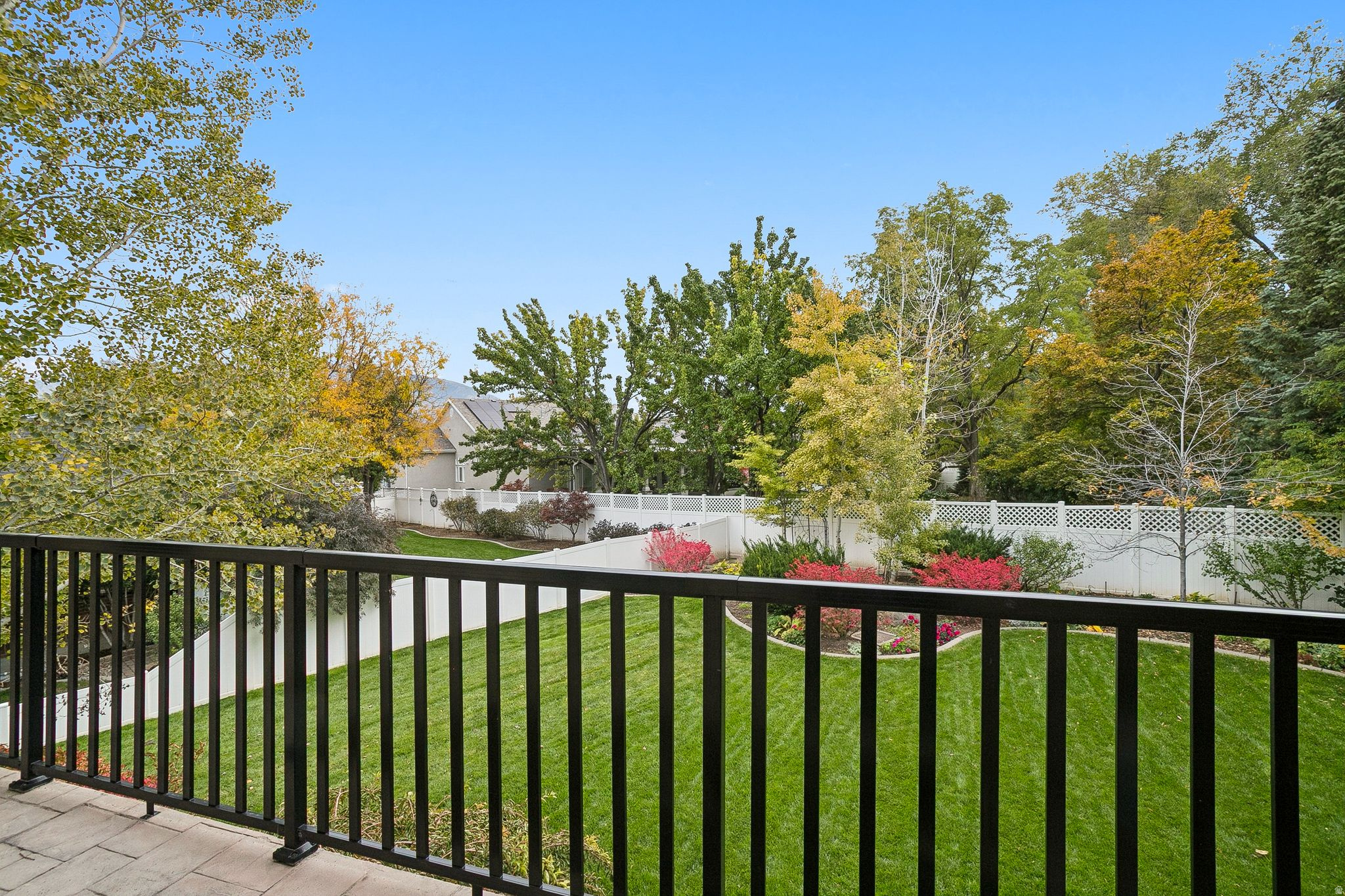 main property photo 81