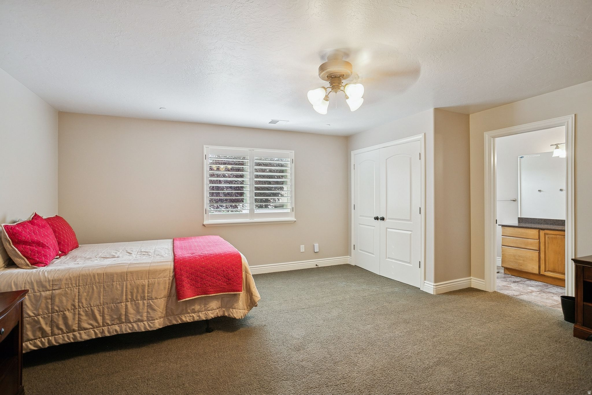 main property photo 82