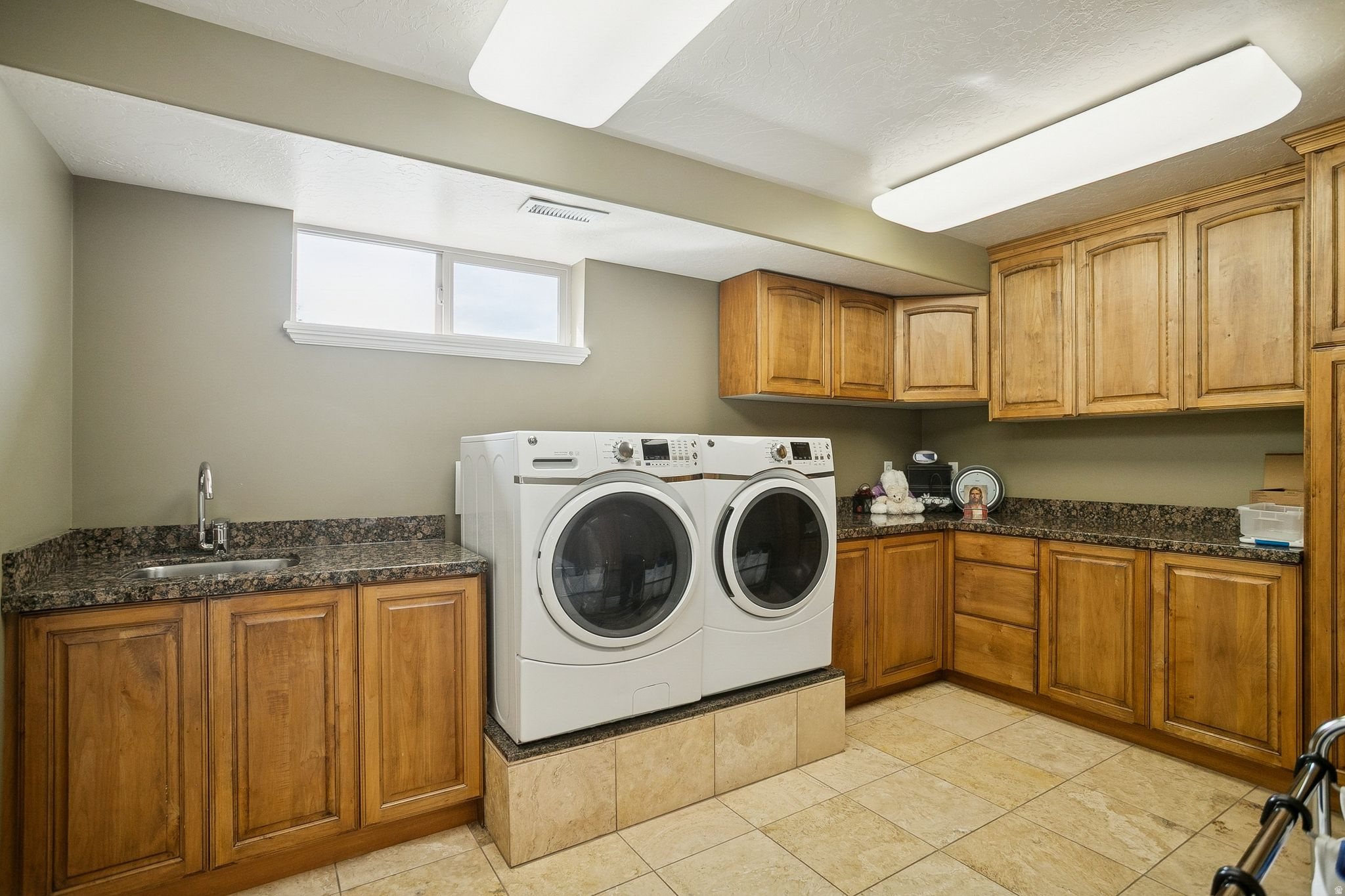 main property photo 87
