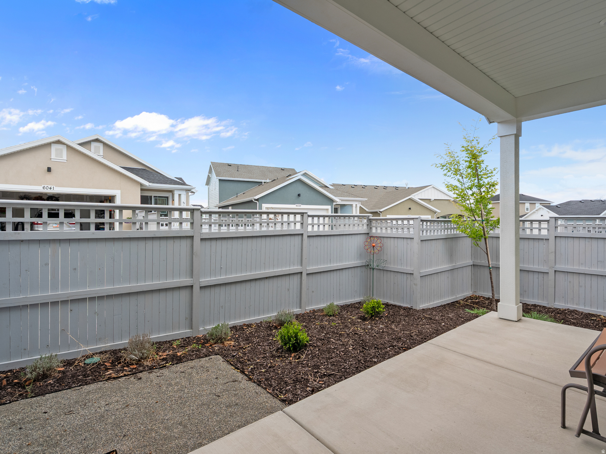 main property photo 23