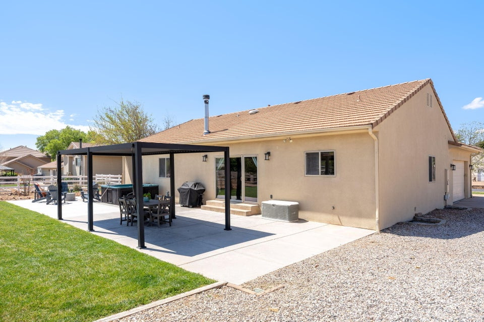 main property photo 49